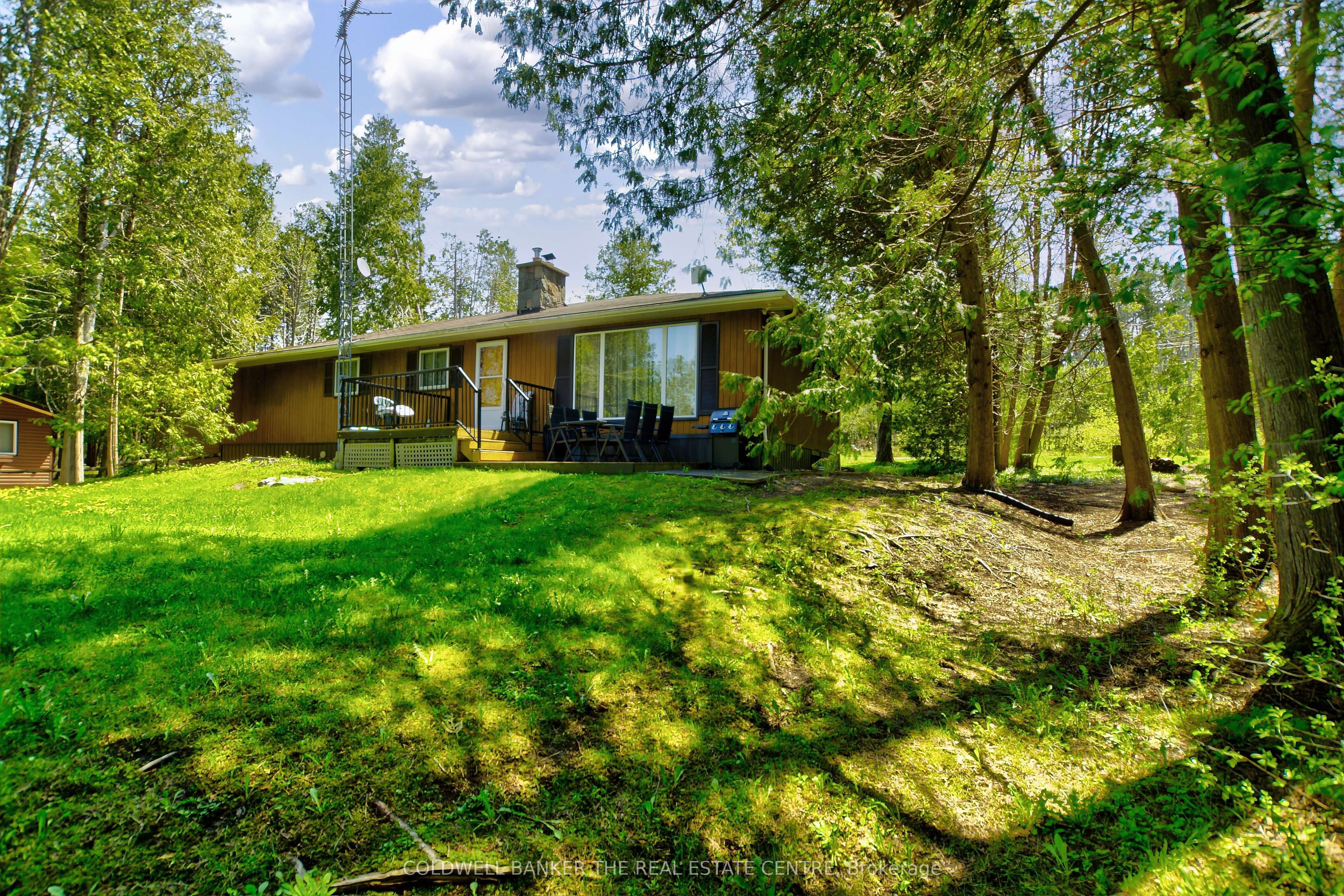 46 Iris Drive Property Photo 5