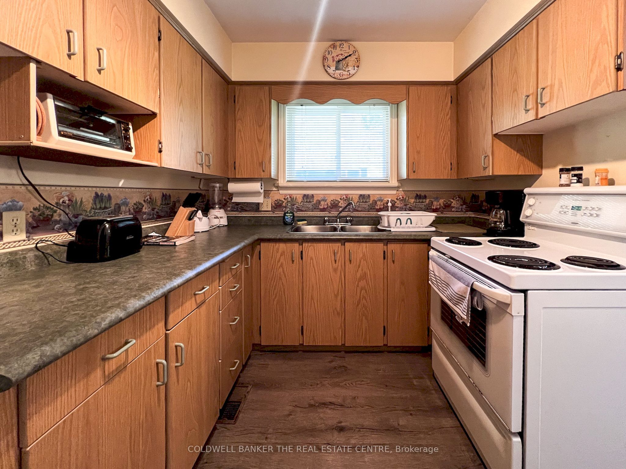46 Iris Drive Property Photo 28
