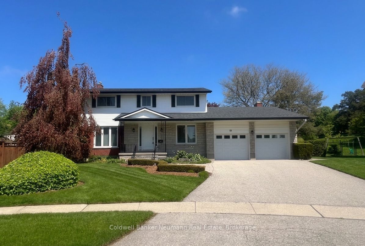 18 Carmine Place Property Photo 1