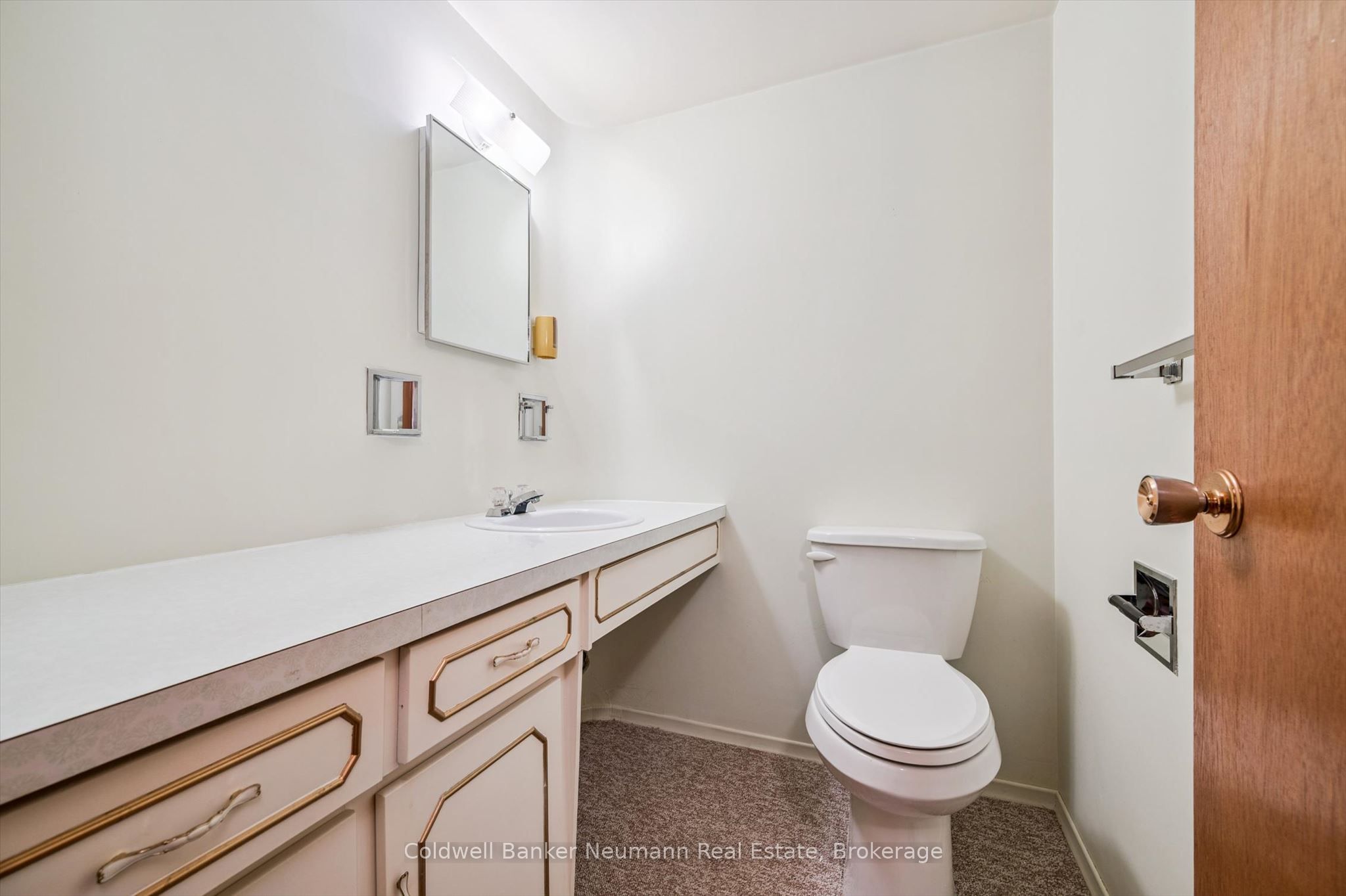 18 Carmine Place Property Photo 38