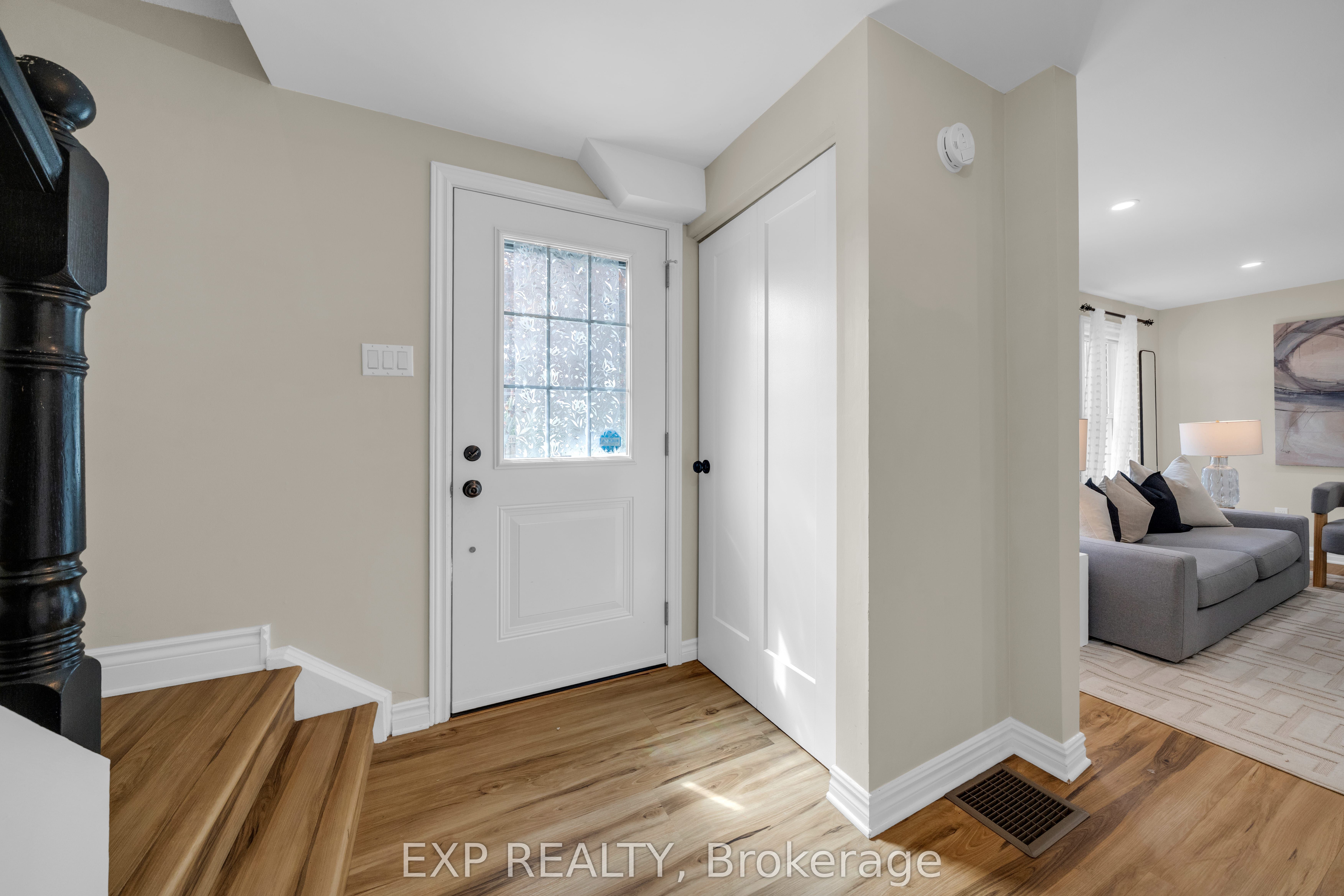 26 Peachtree Crescent Property Photo 2