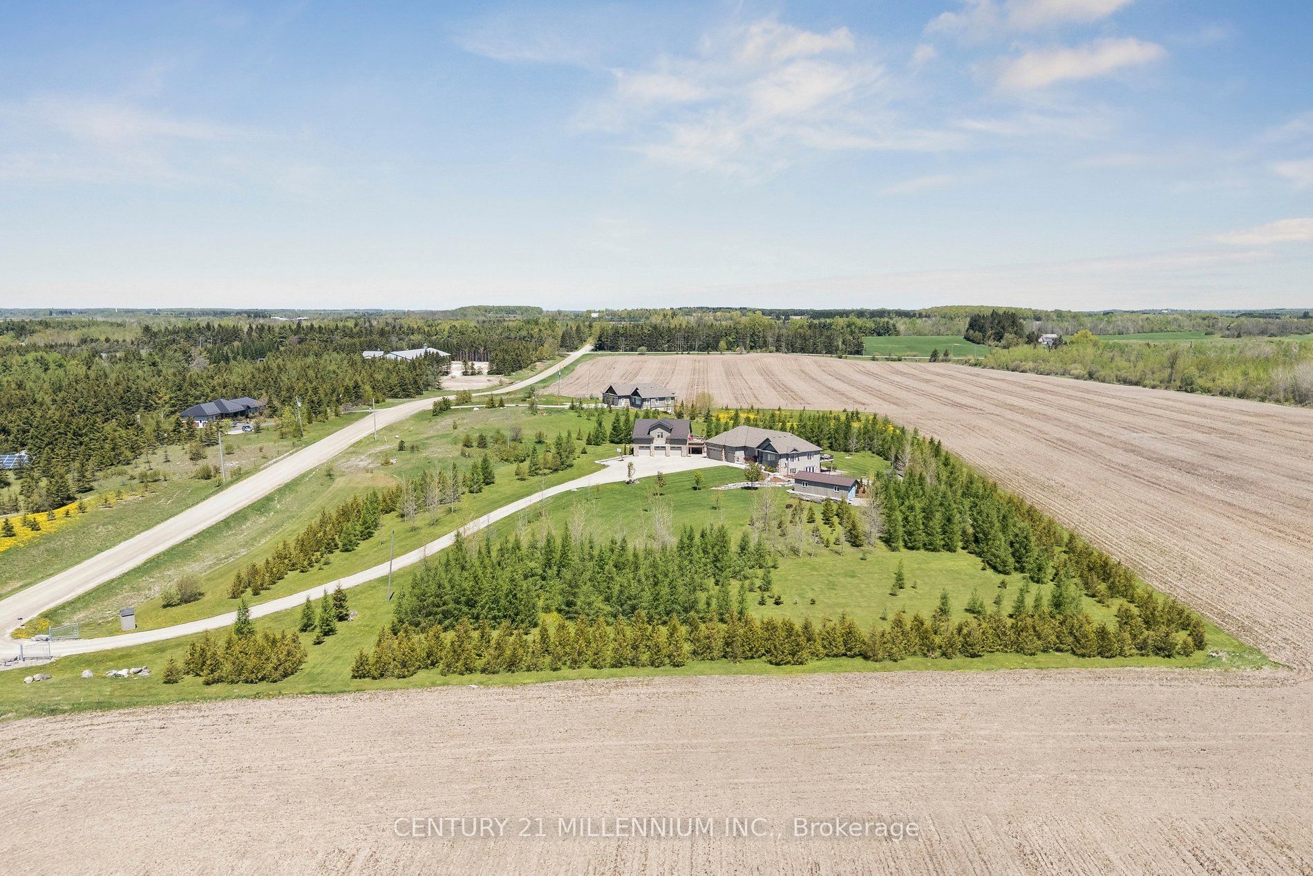 434541 4th Line Property Photo 6
