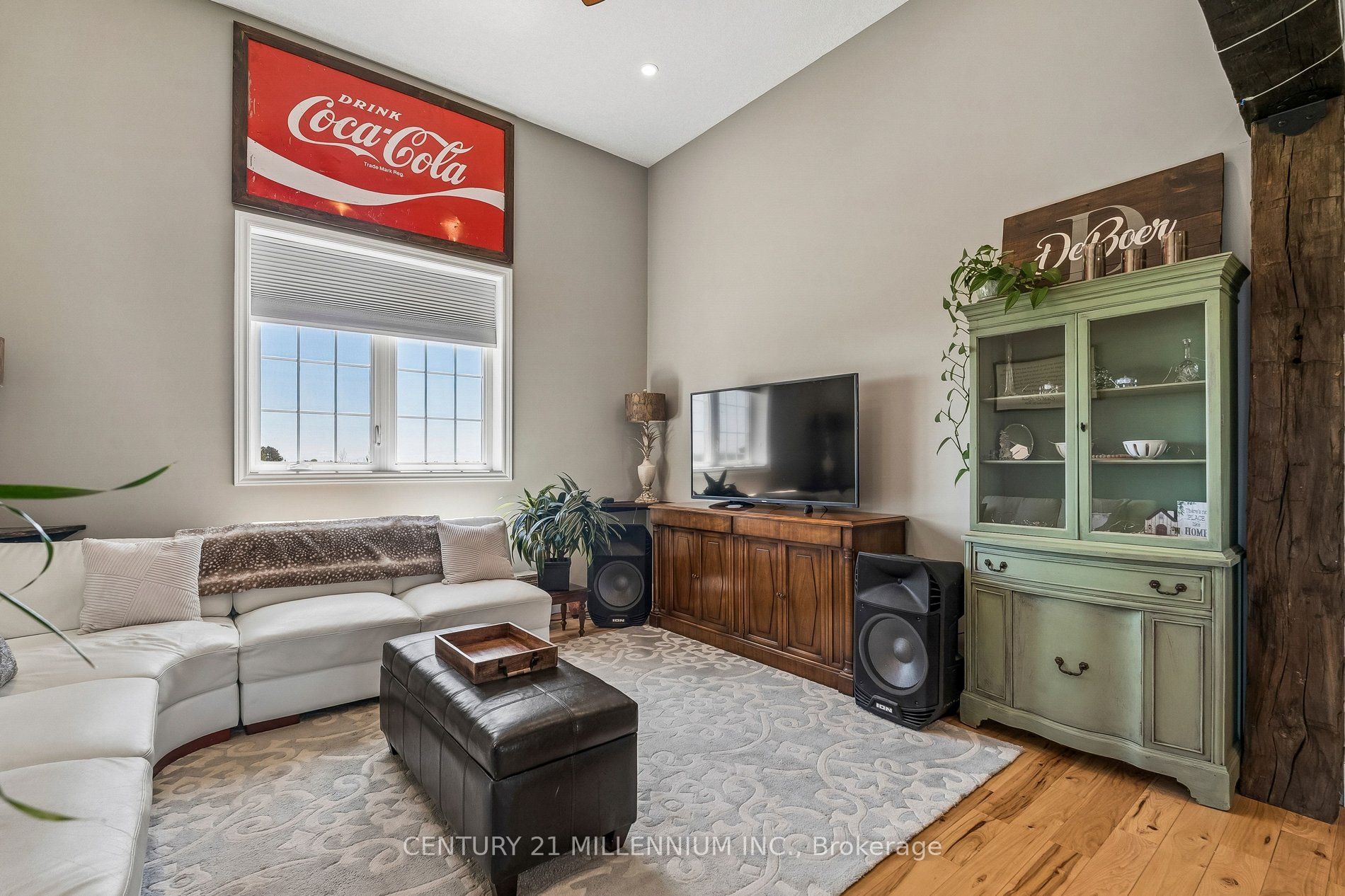 434541 4th Line Property Photo 48