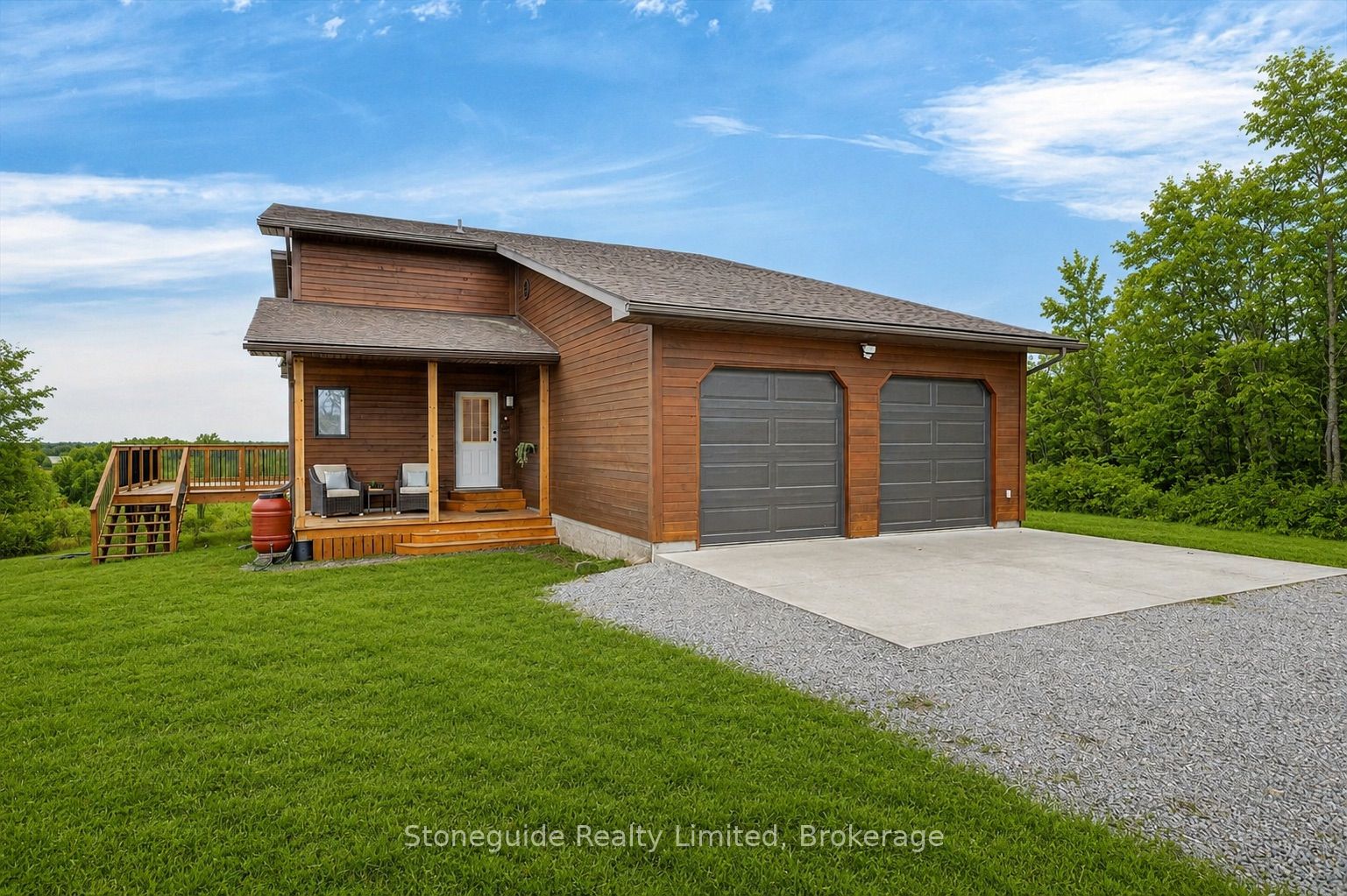 2509 12th Line Property Photo 1
