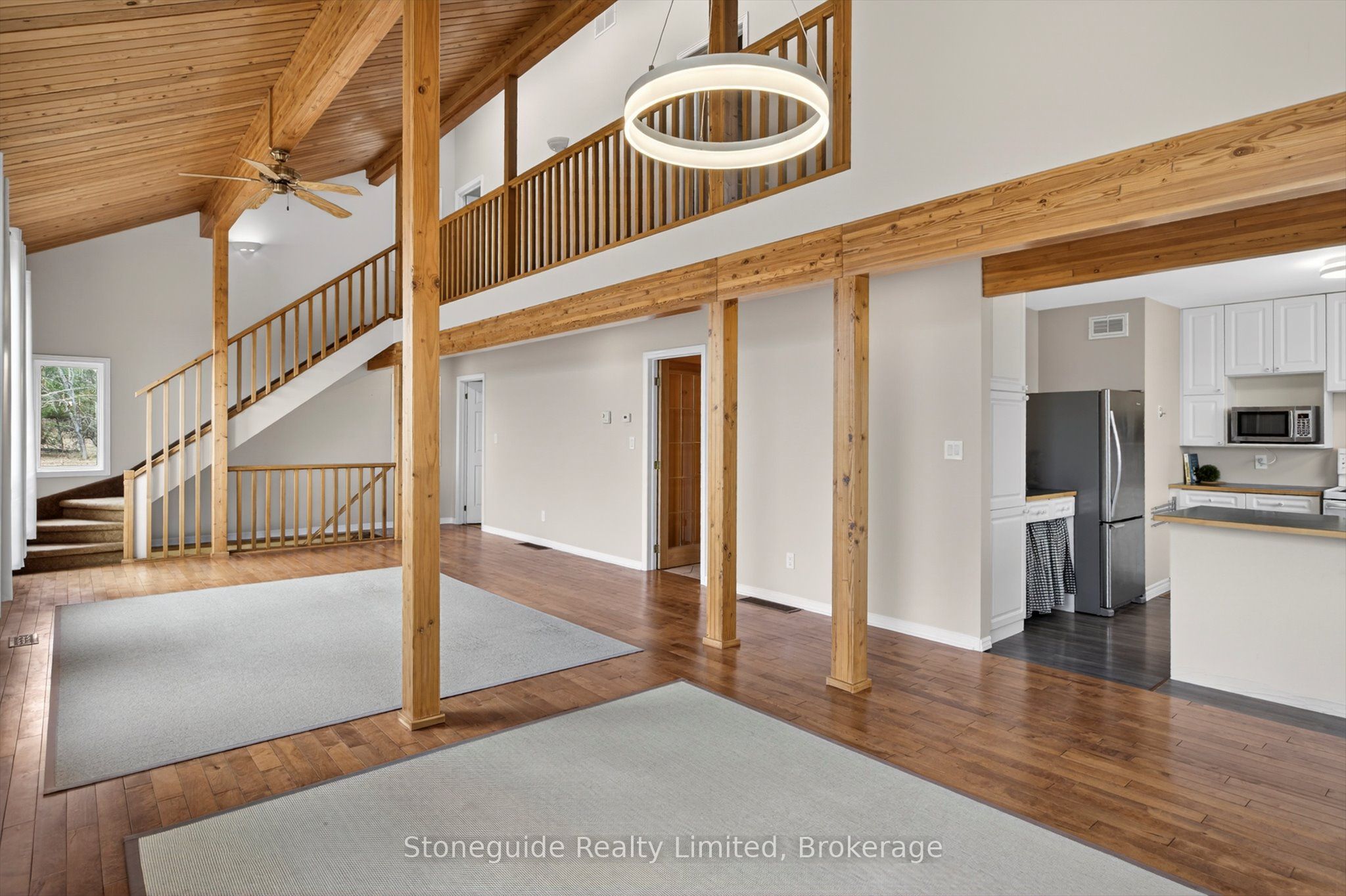 2509 12th Line Property Photo 15