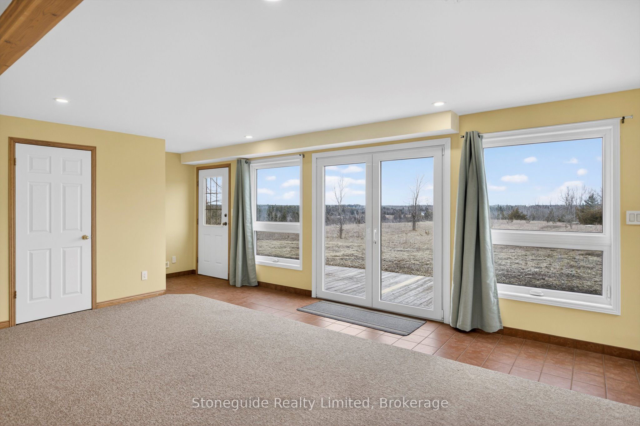 2509 12th Line Property Photo 30