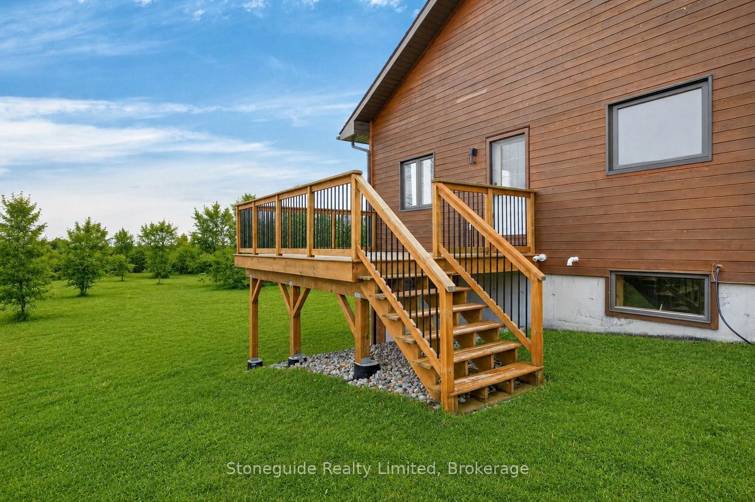 2509 12th Line Property Photo 37