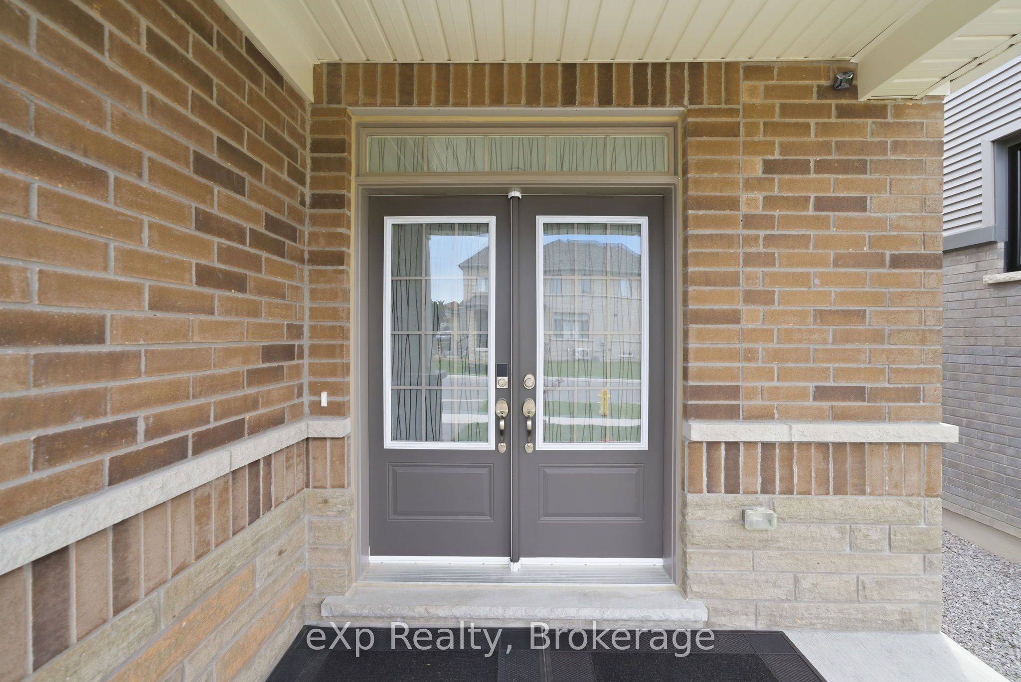 508 Trevor Street Property Photo 4