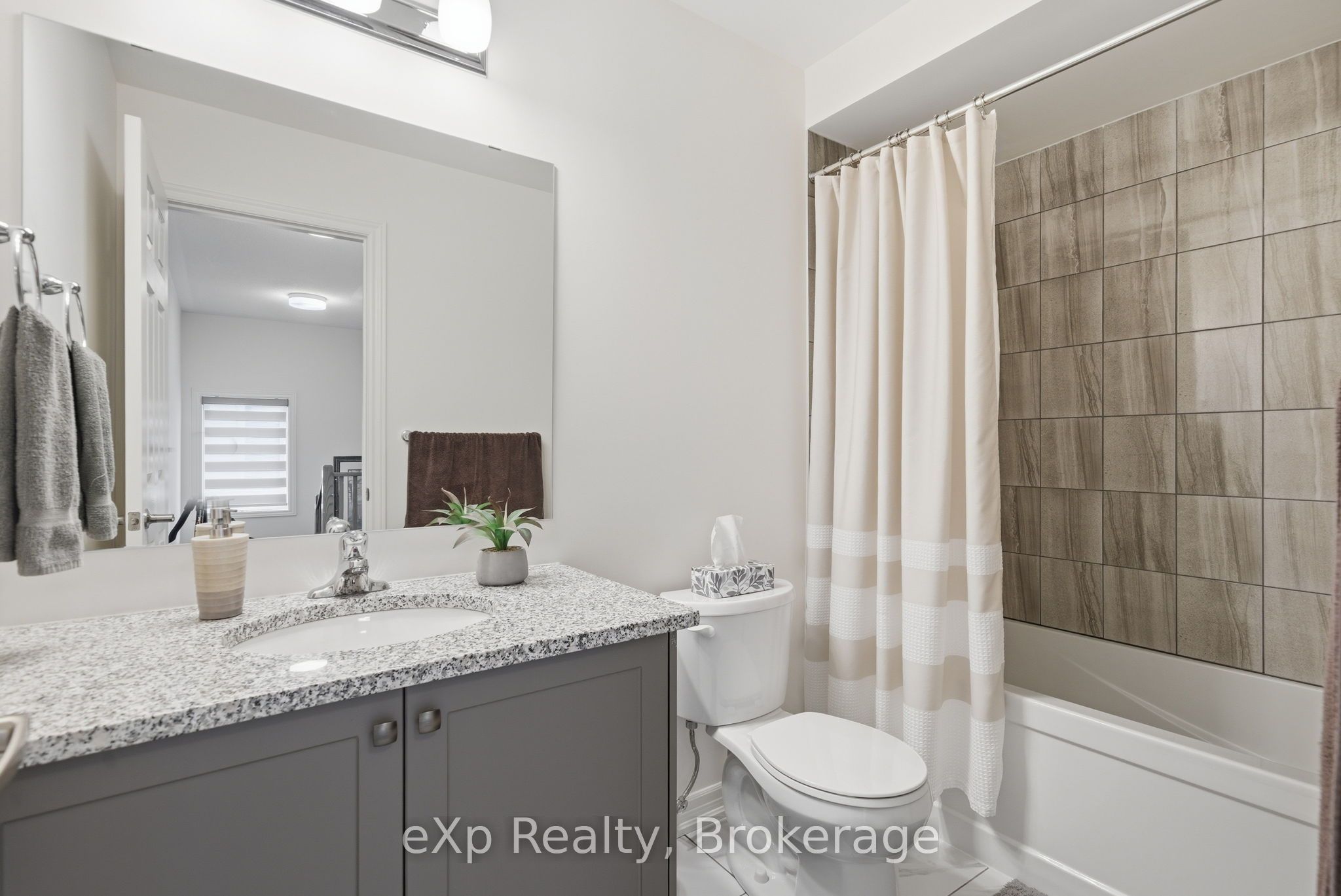 508 Trevor Street Property Photo 23