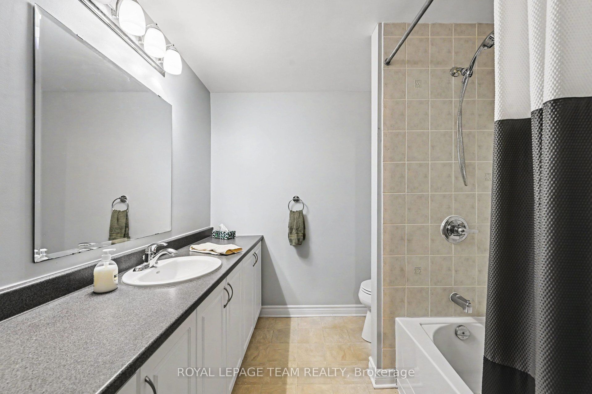 304 Paseo Private 1 Property Photo 16