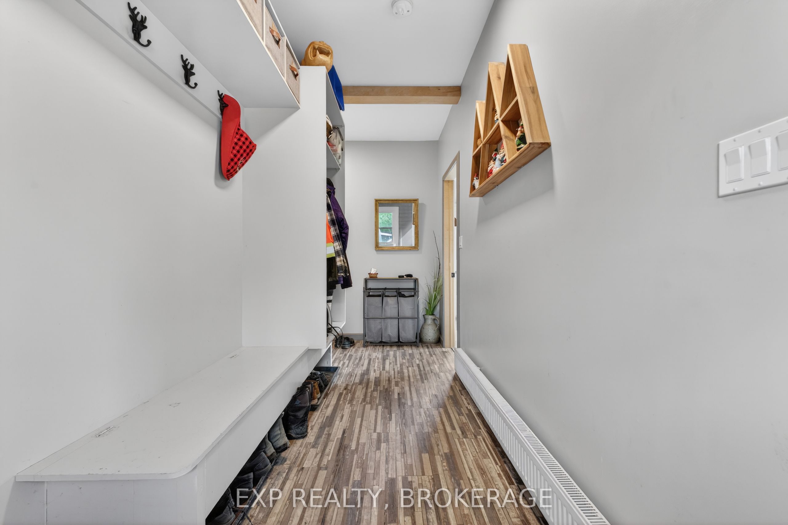 936 Sheffield Lane Property Photo 18