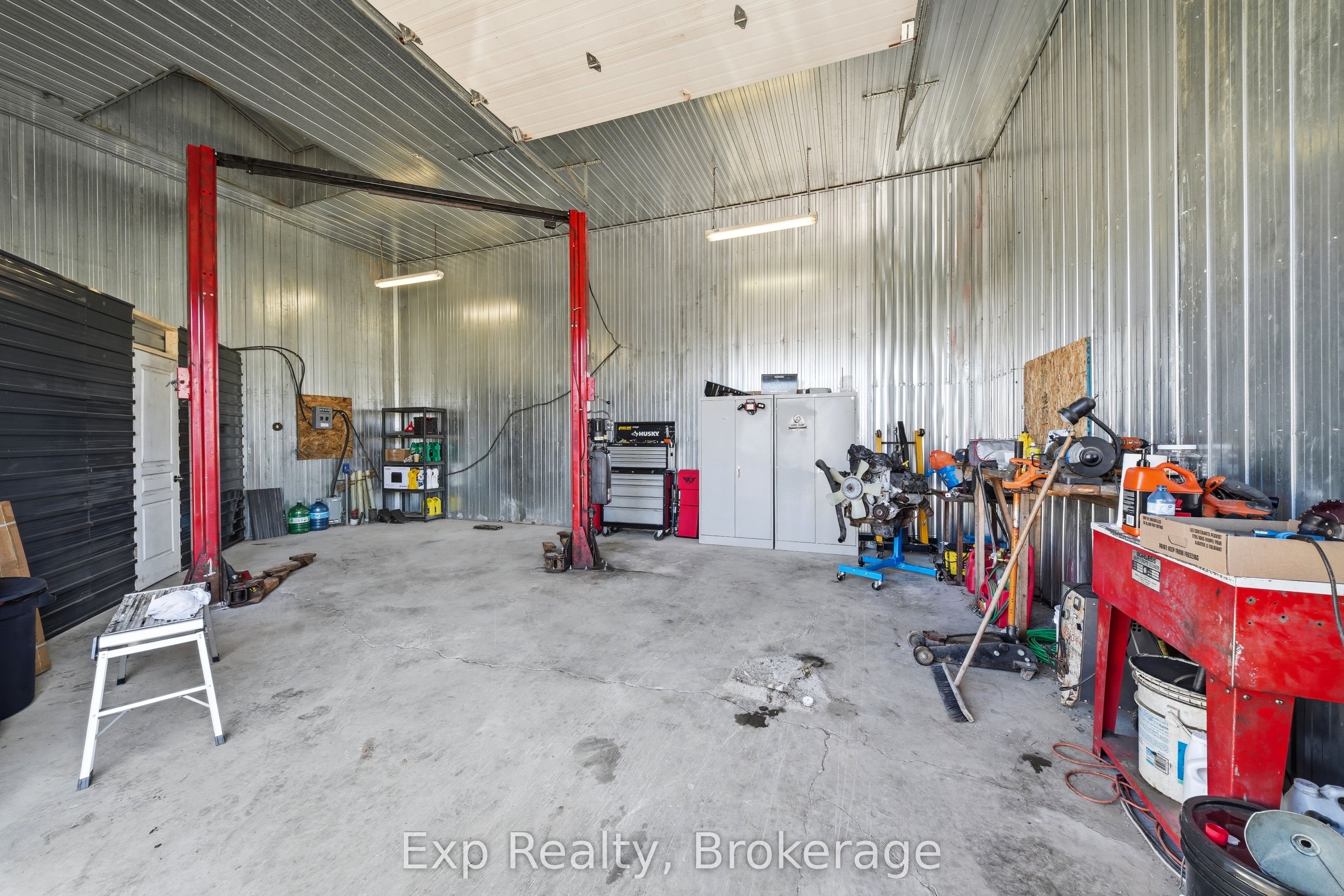12706 Highway 41 Highway Property Photo 29