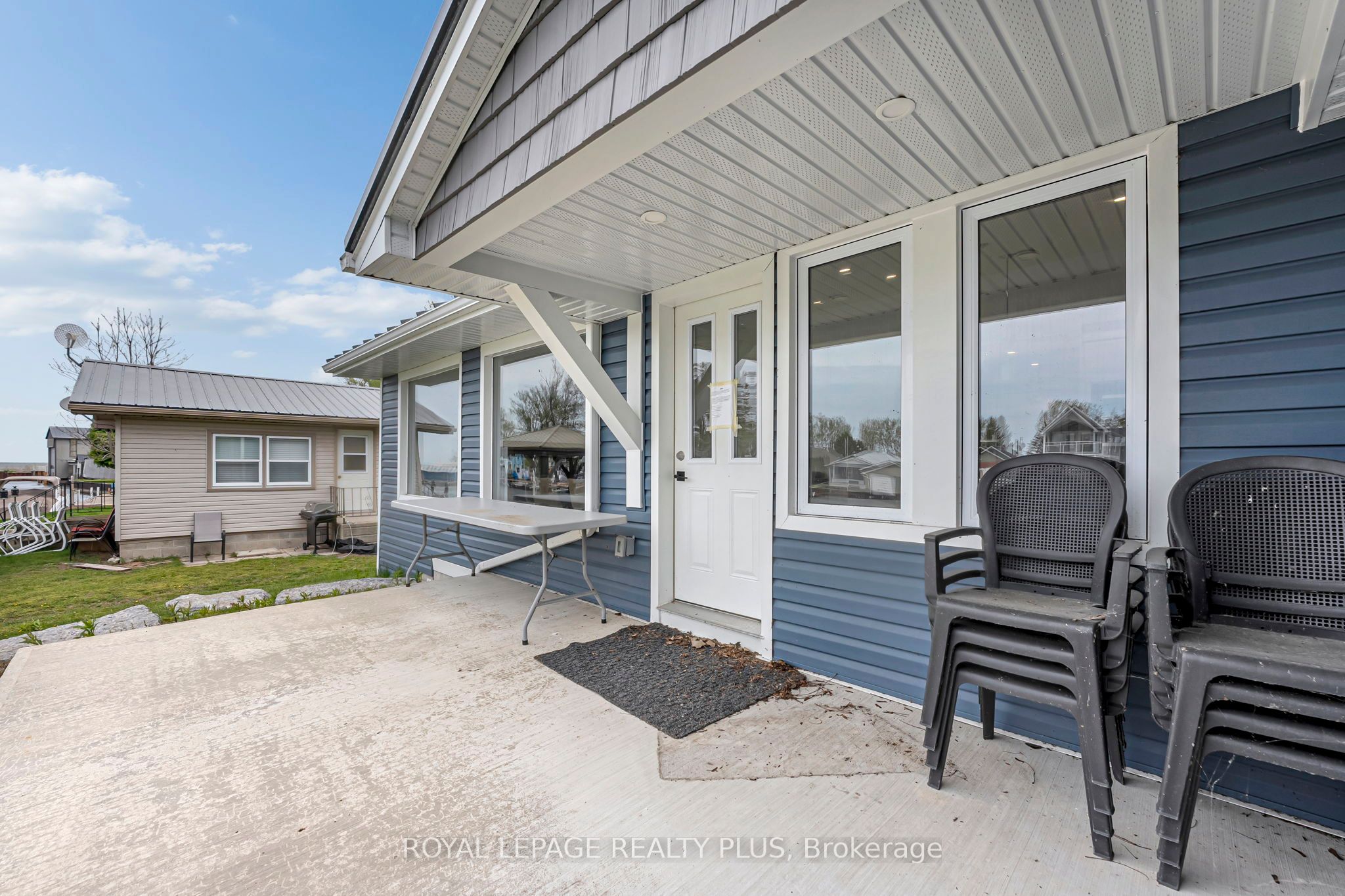 36 Dickinson Avenue Property Photo 3