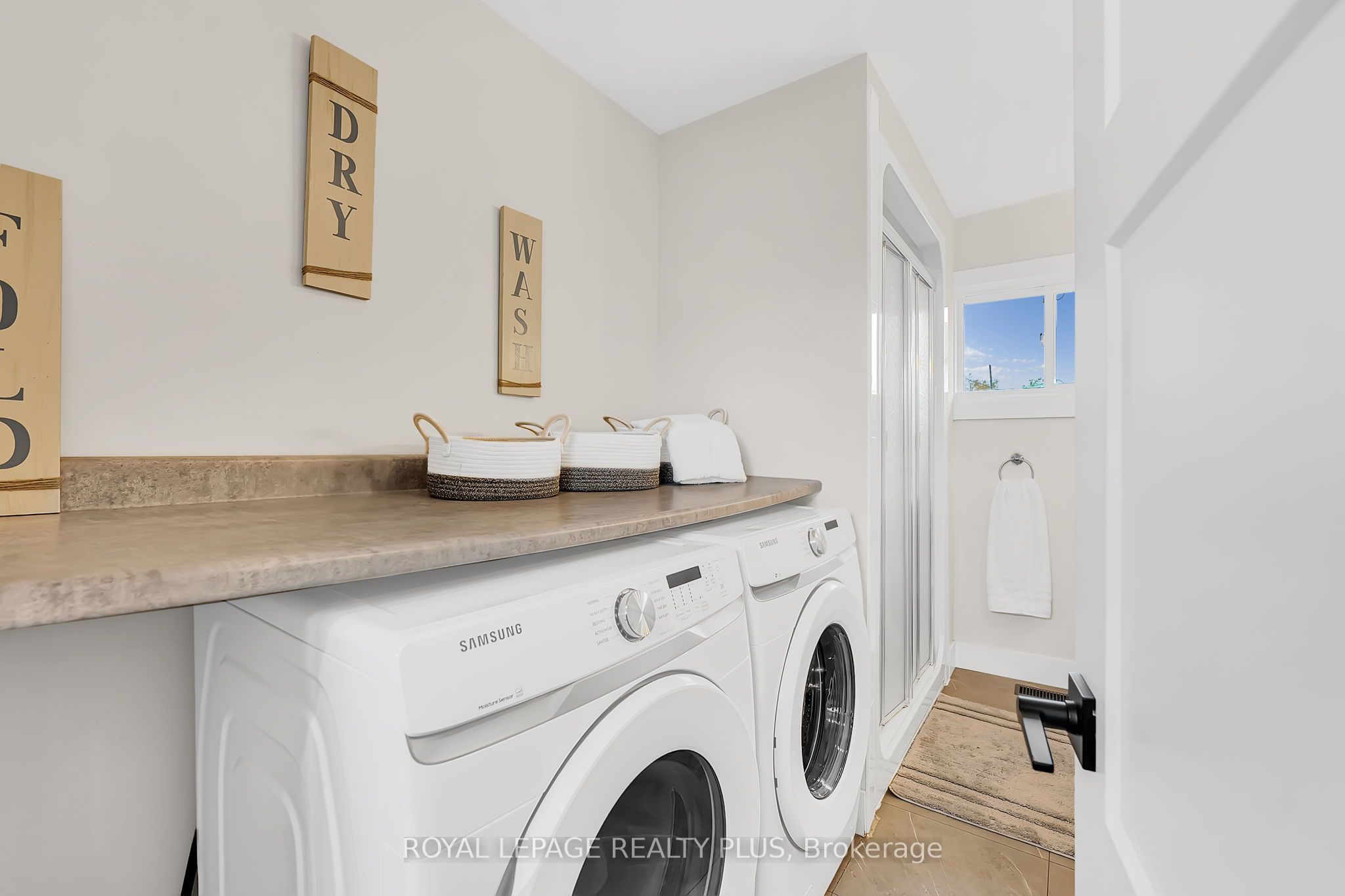36 Dickinson Avenue Property Photo 27