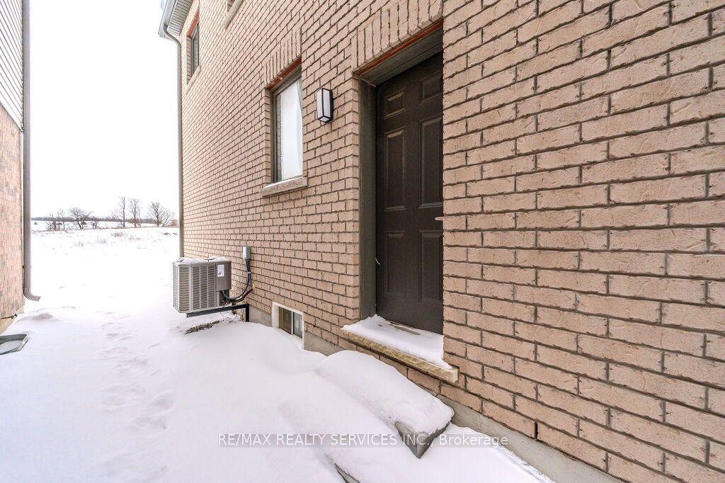 141 Leslie Davis Street Property Photo 45