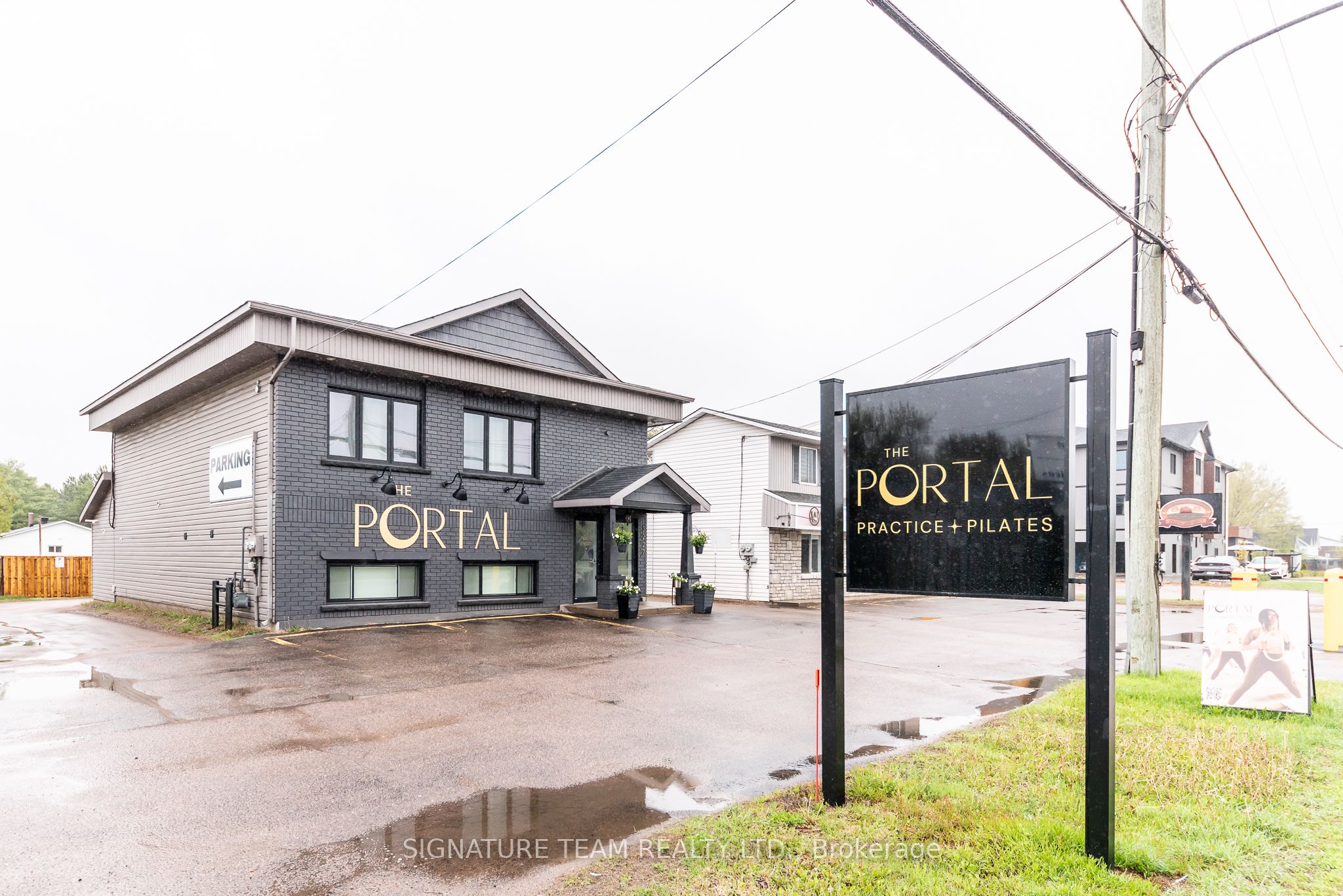 3227 Petawawa Boulevard Property Photo 2