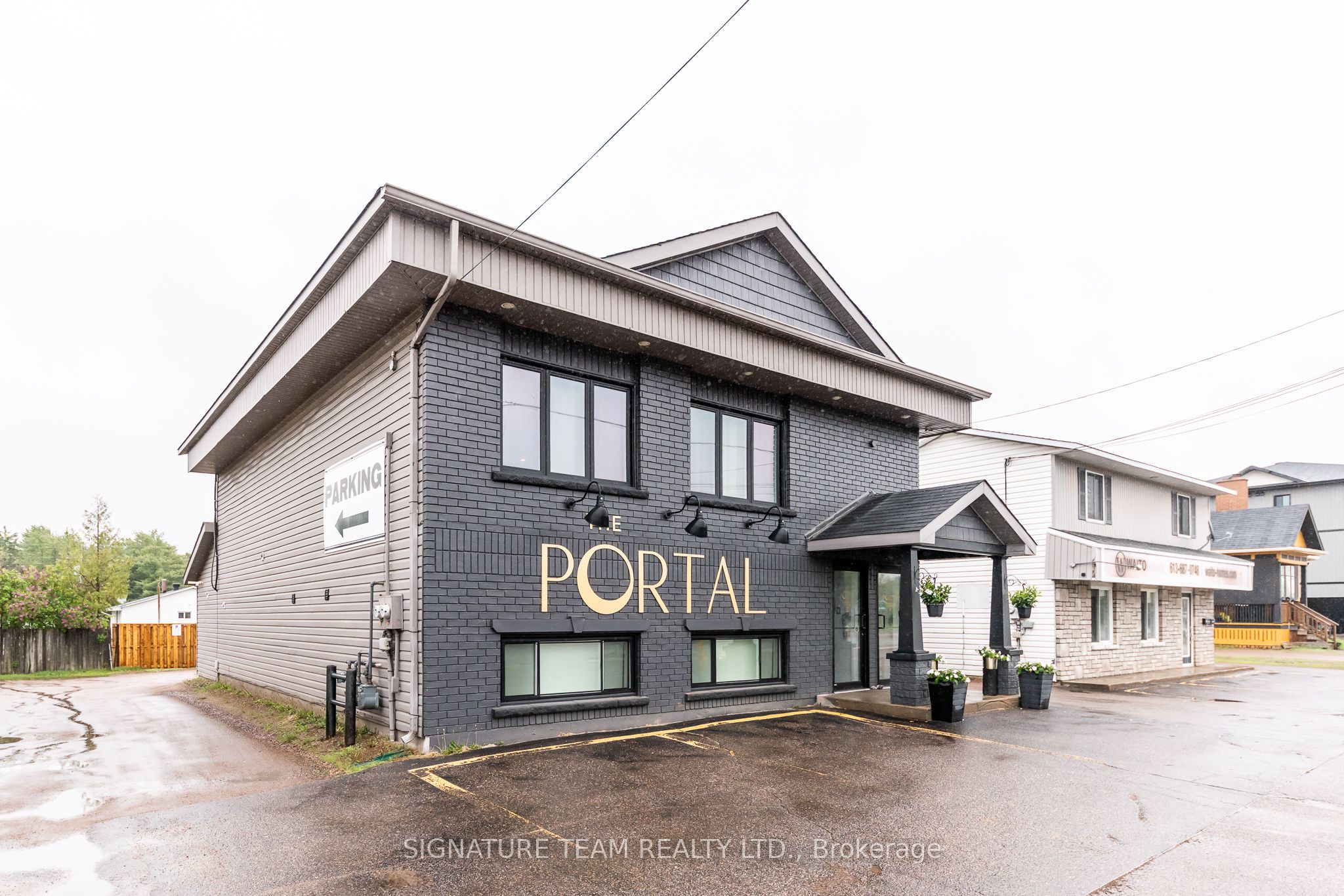 3227 Petawawa Boulevard Property Photo 3