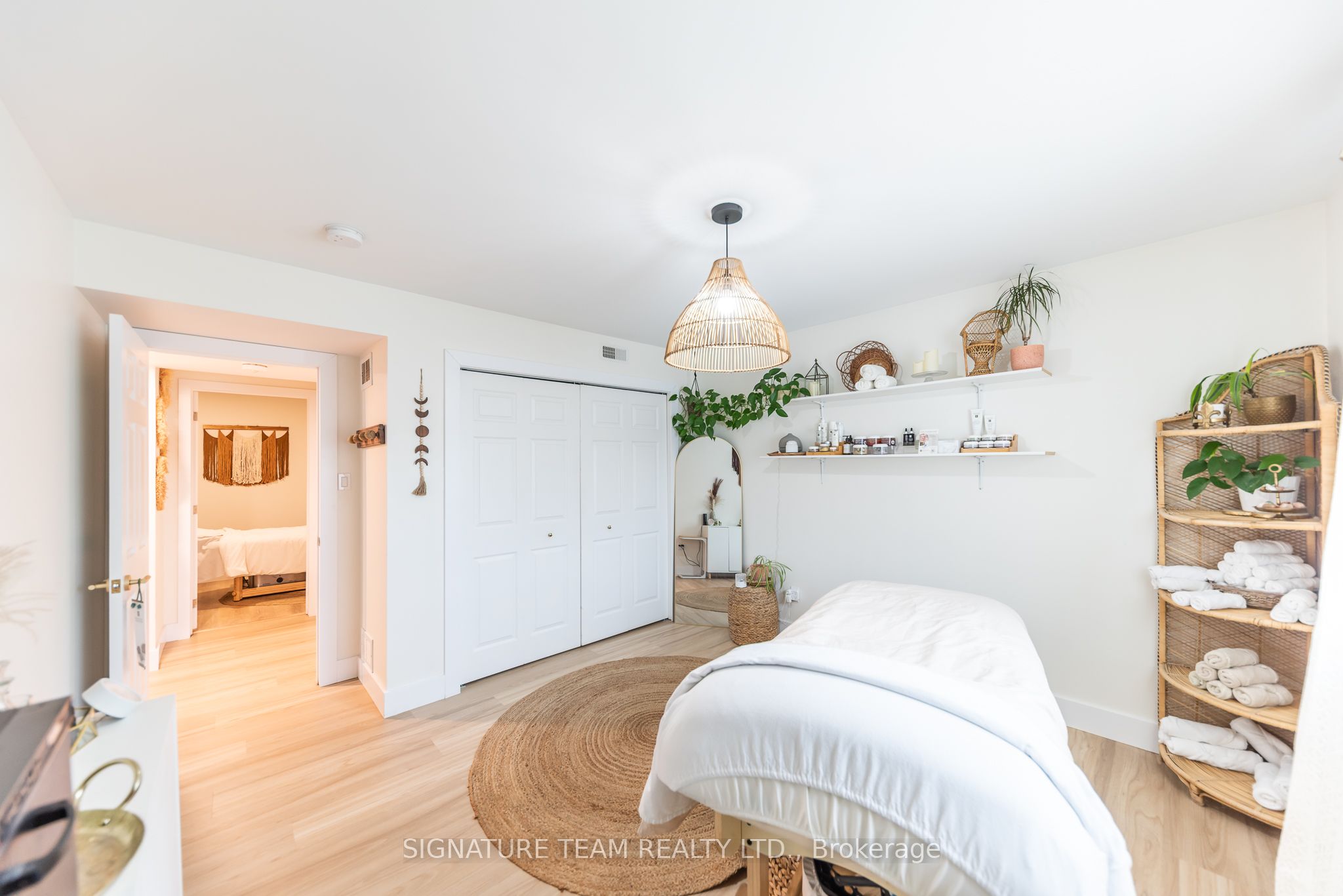 3227 Petawawa Boulevard Property Photo 33