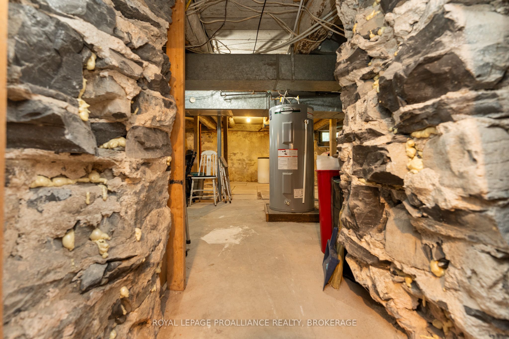 15 14th Line Road Property Photo 24