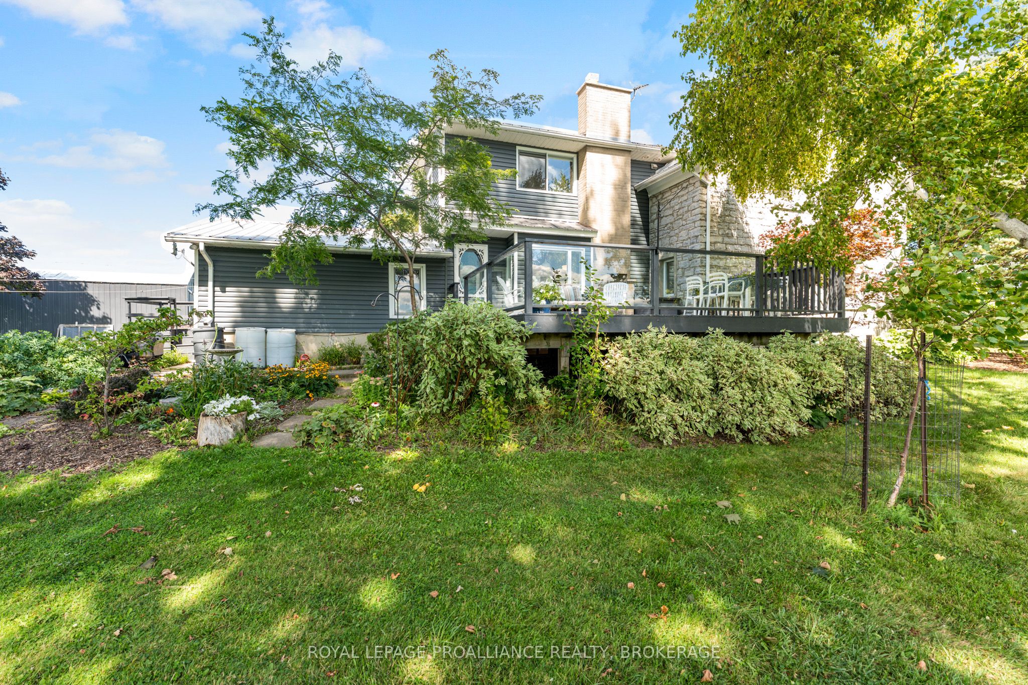 15 14th Line Road Property Photo 31