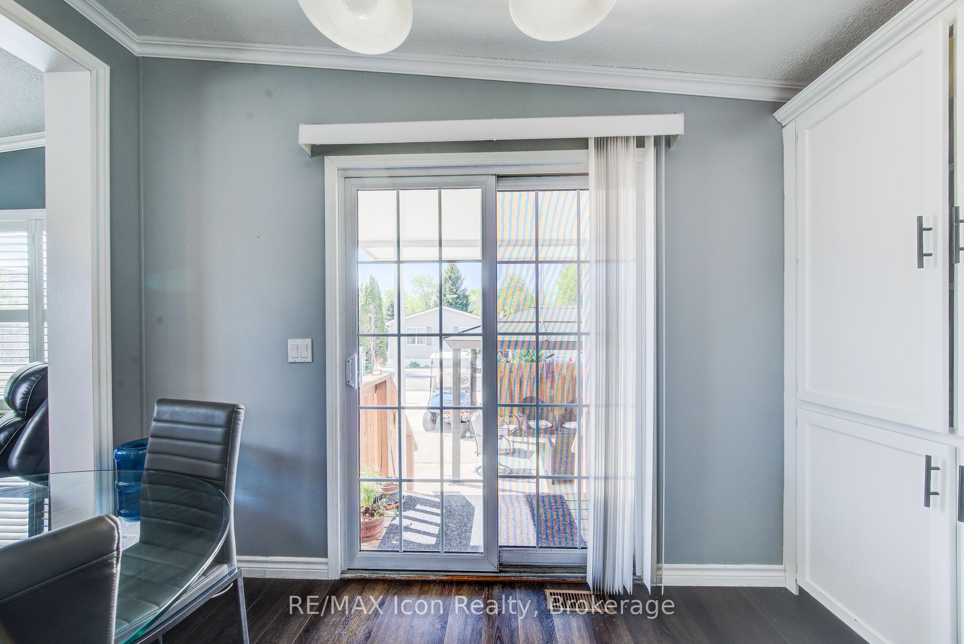 11 Hemlock Crescent Property Photo 7