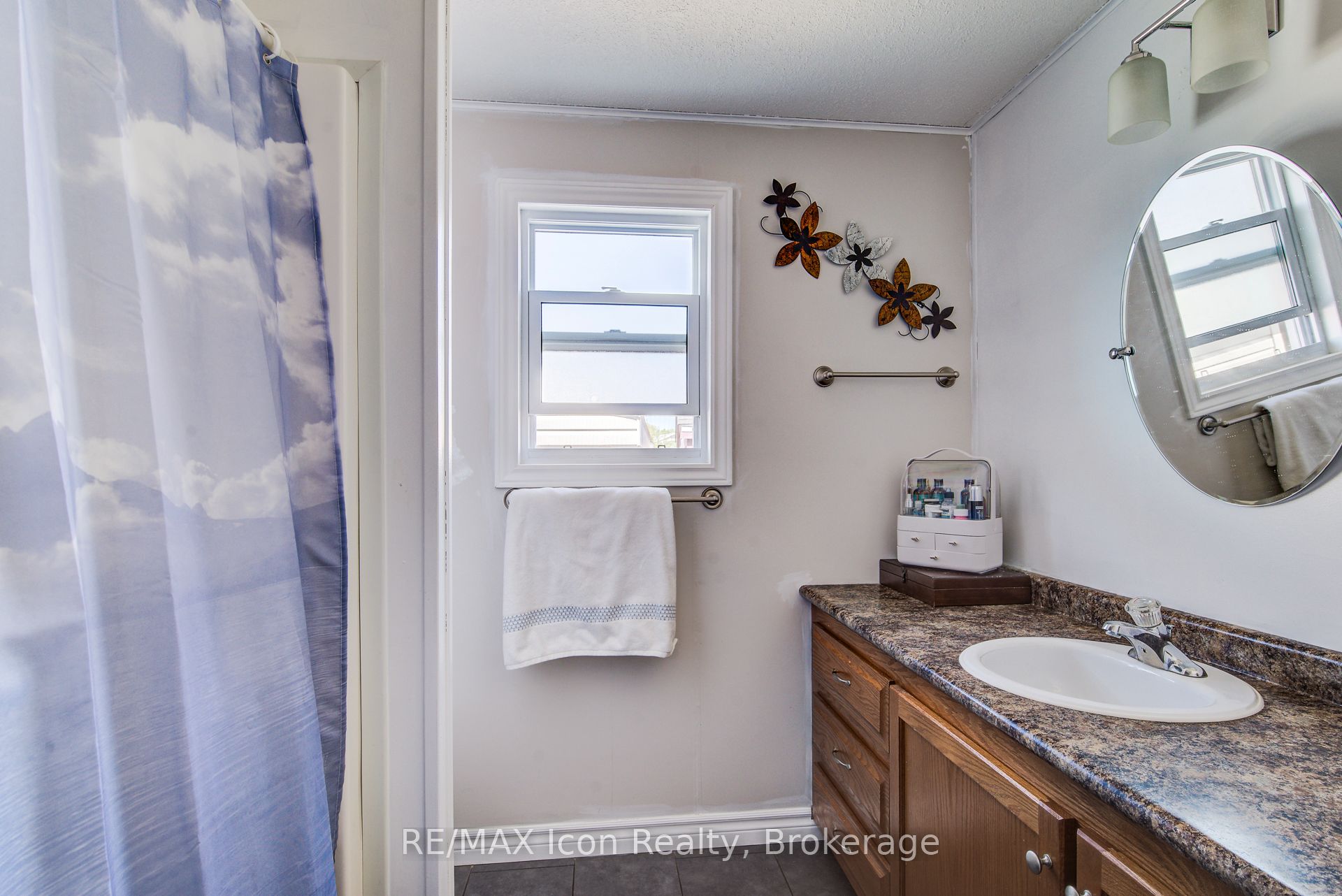 11 Hemlock Crescent Property Photo 25