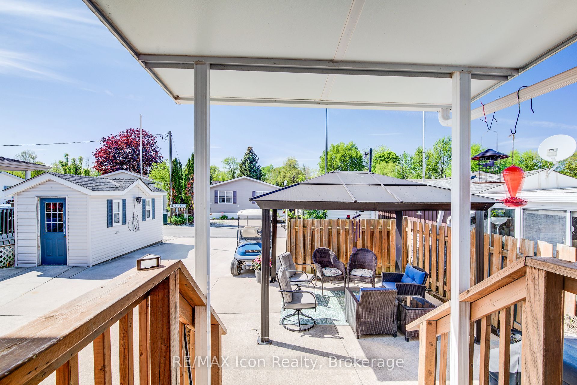 11 Hemlock Crescent Property Photo 27