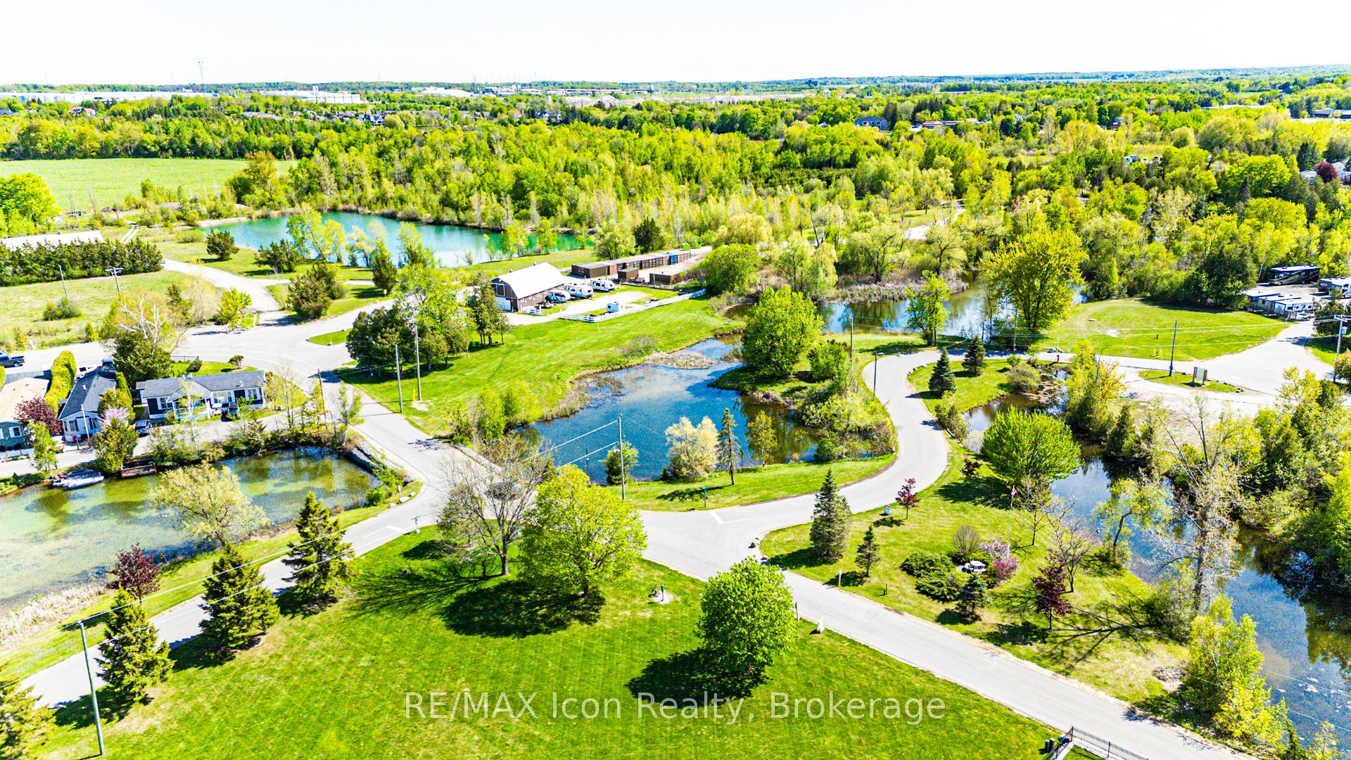 11 Hemlock Crescent Property Photo 46