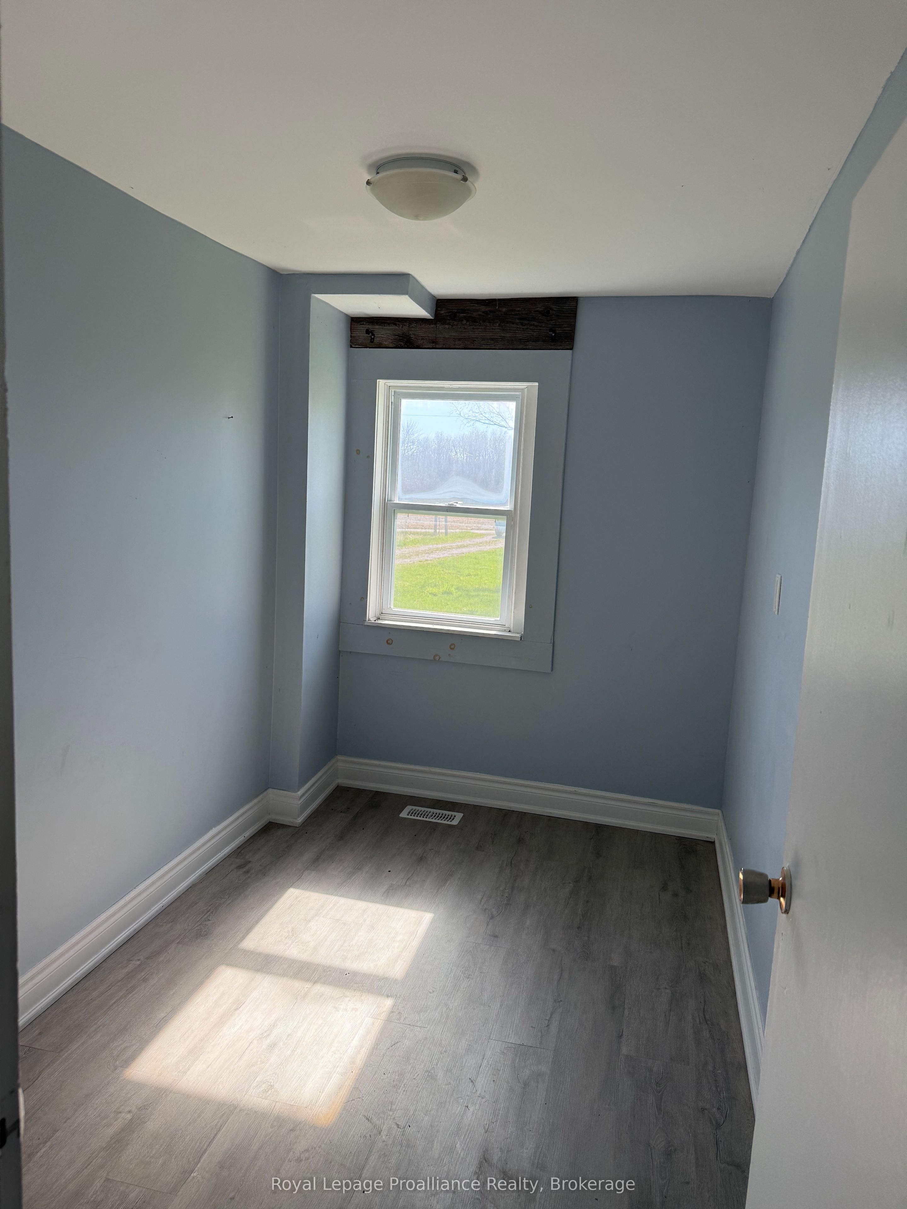 303 Brimley Road S Property Photo 4