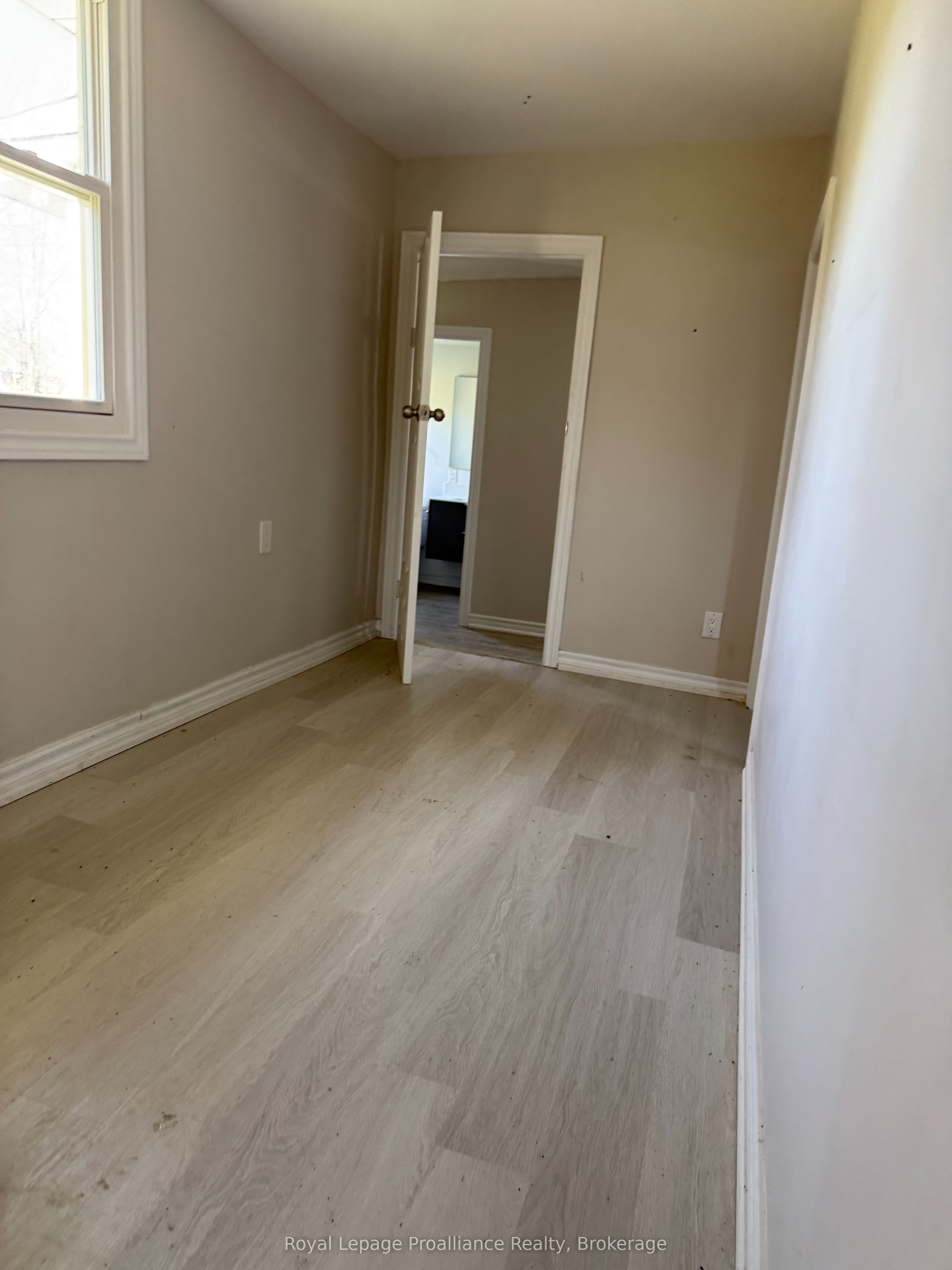 303 Brimley Road S Property Photo 7