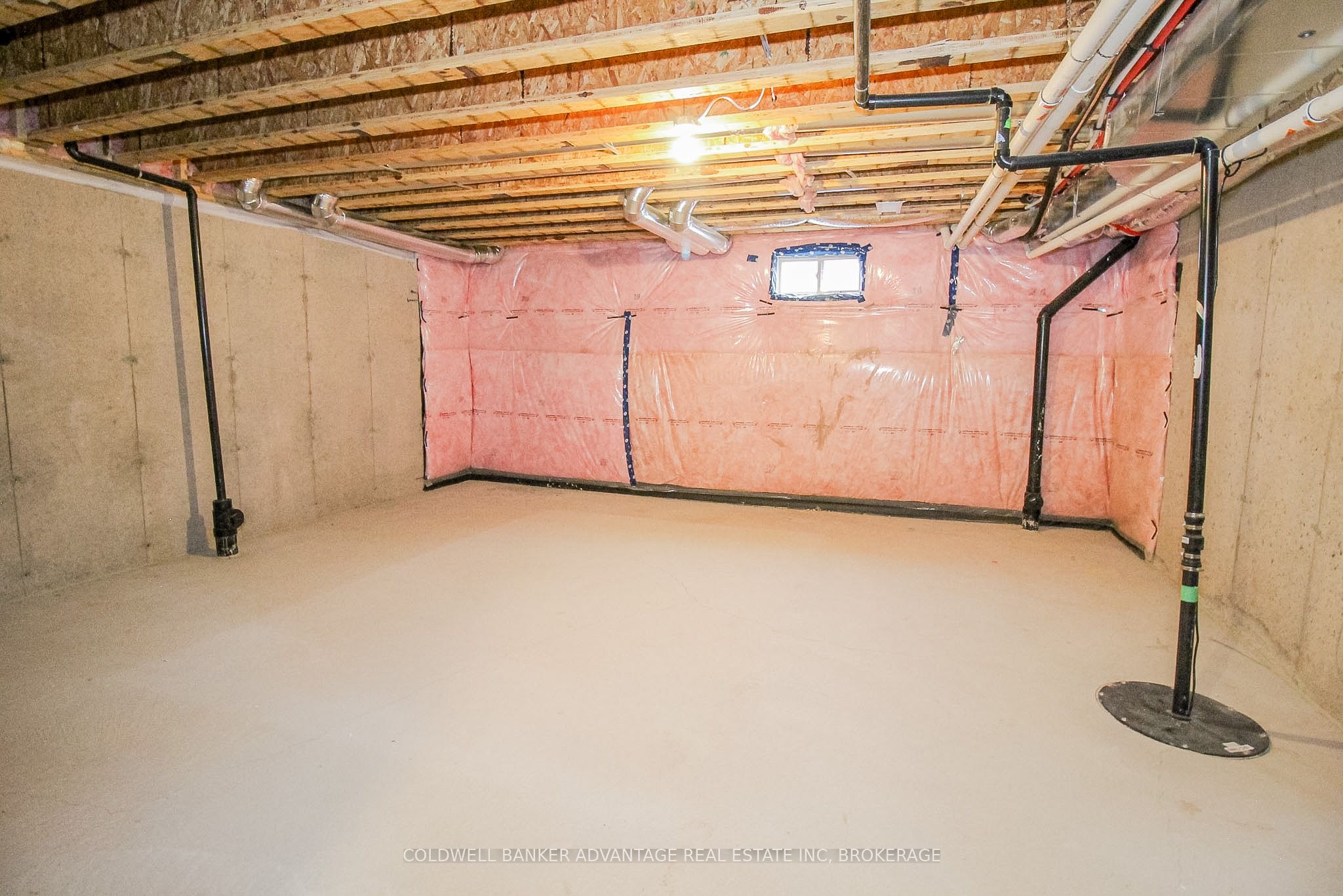 77 Keelson Street Property Photo 34