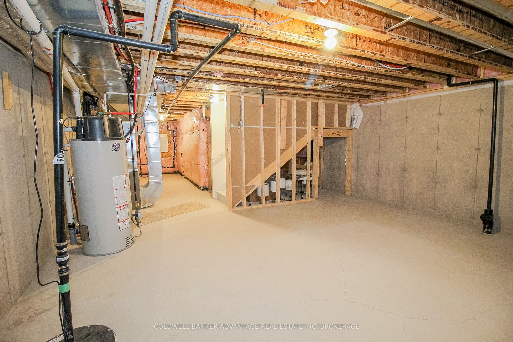 77 Keelson Street Property Photo 35