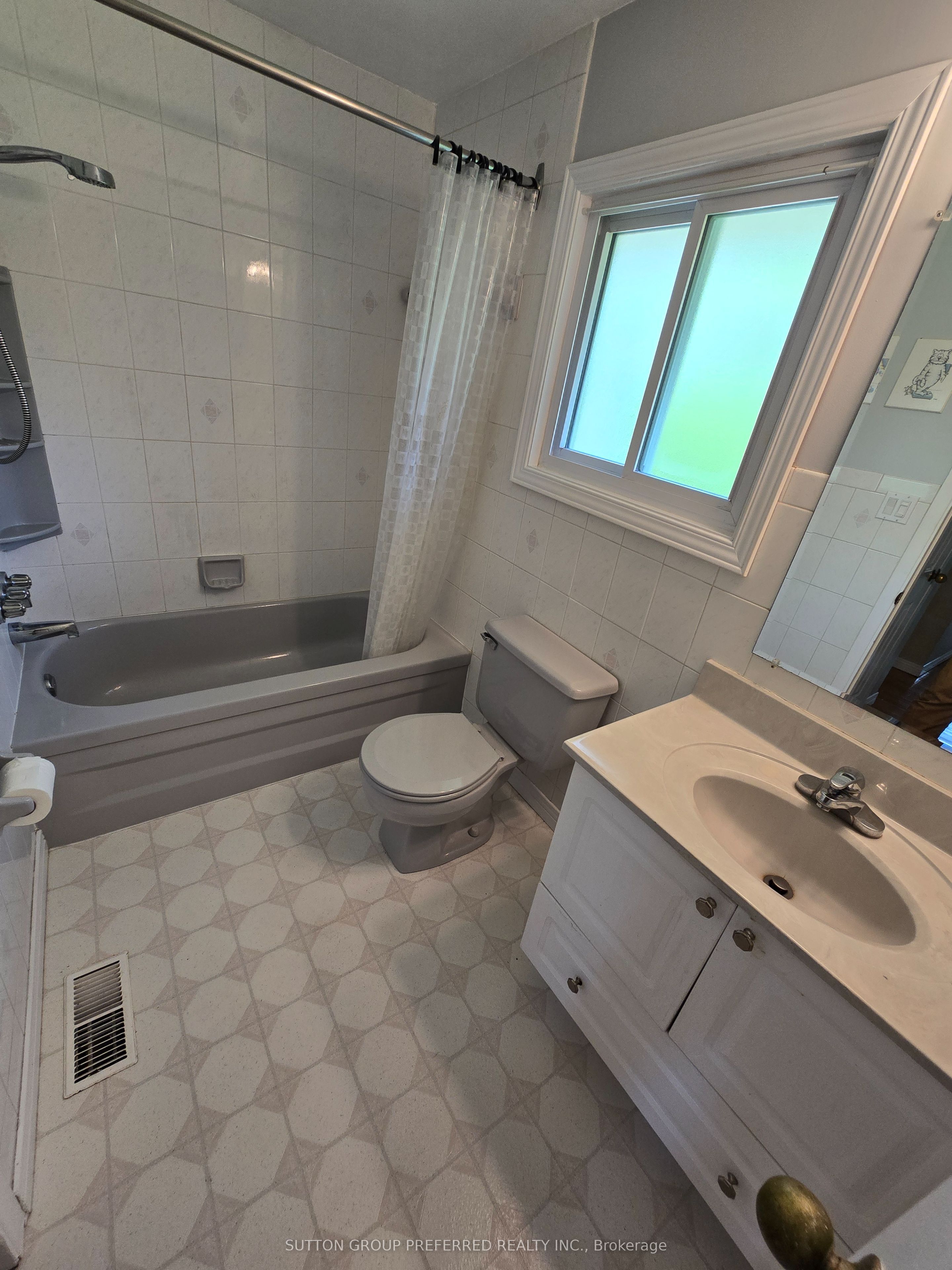 17 Agincourt Place Property Photo 18