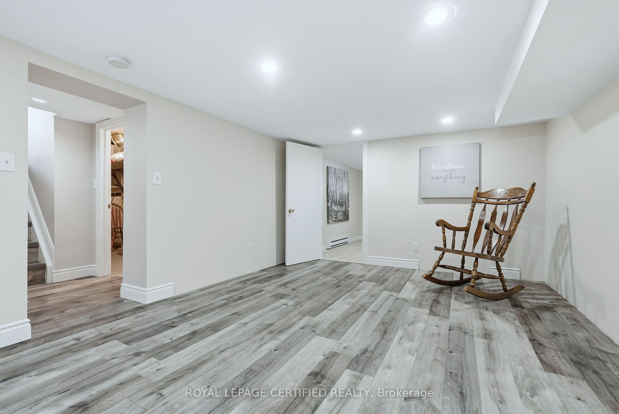 883 7th Avenue Property Photo 29
