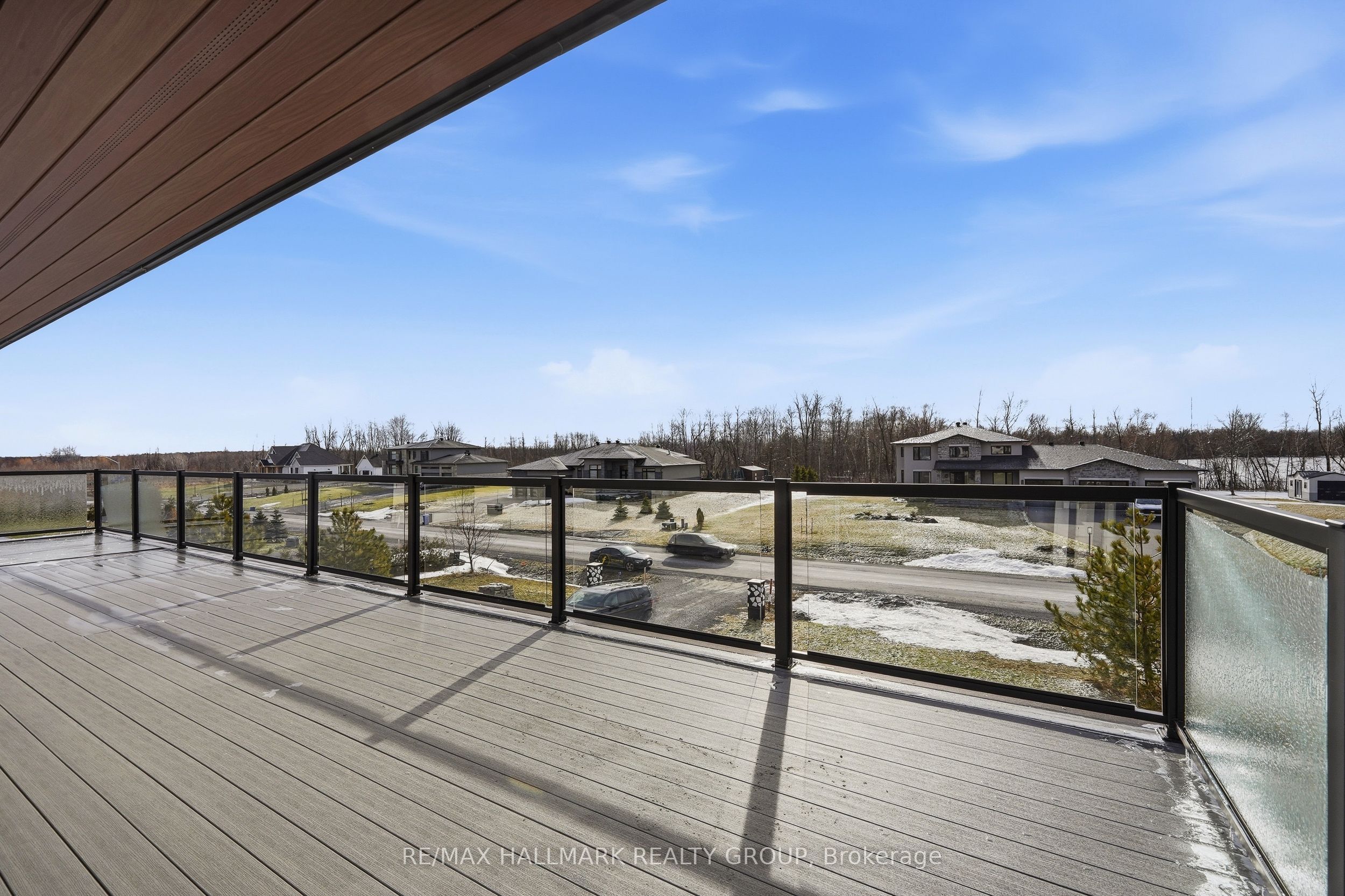 225 Summerview Terrace Property Photo 24
