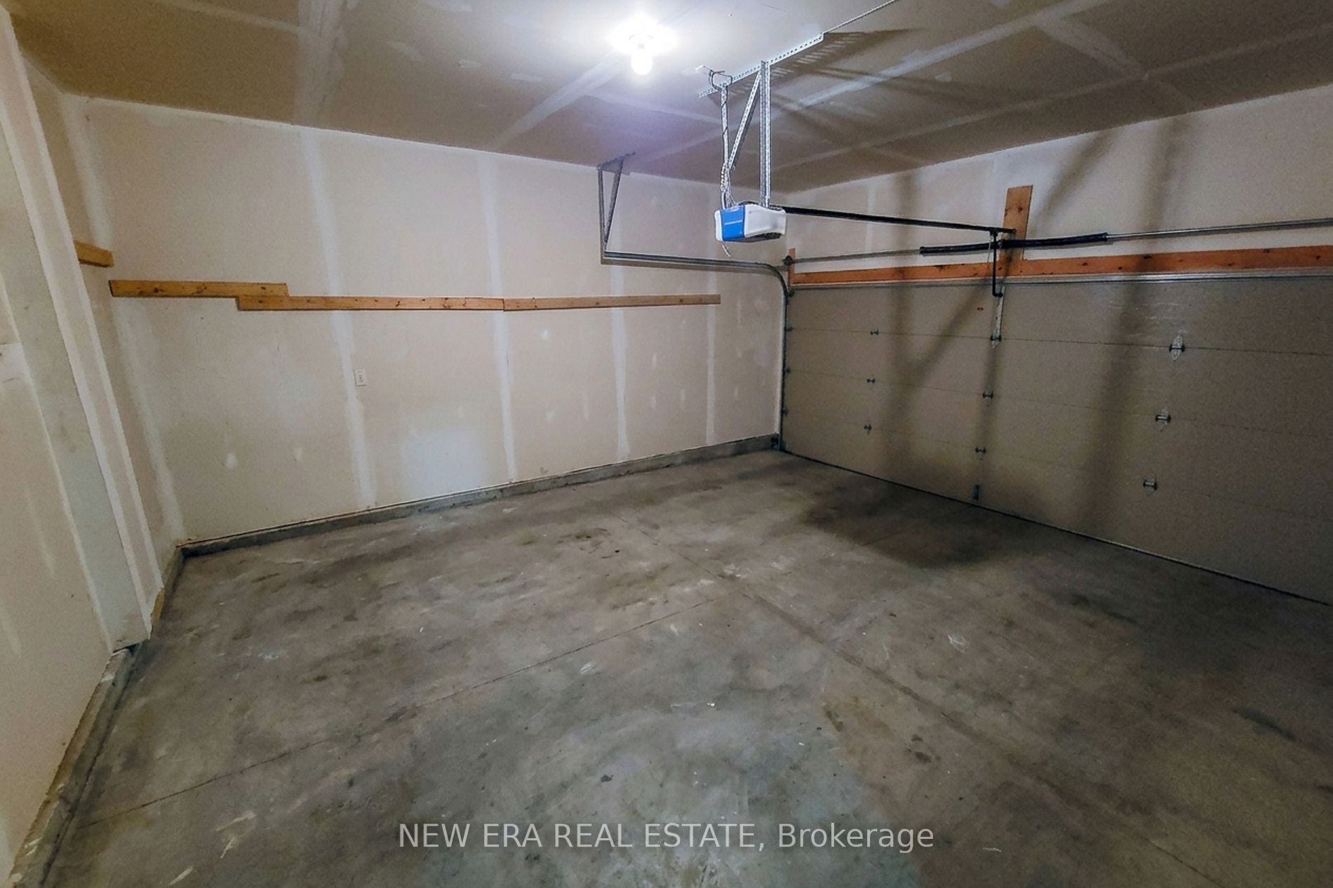 40 Fairgrounds Drive Property Photo 41