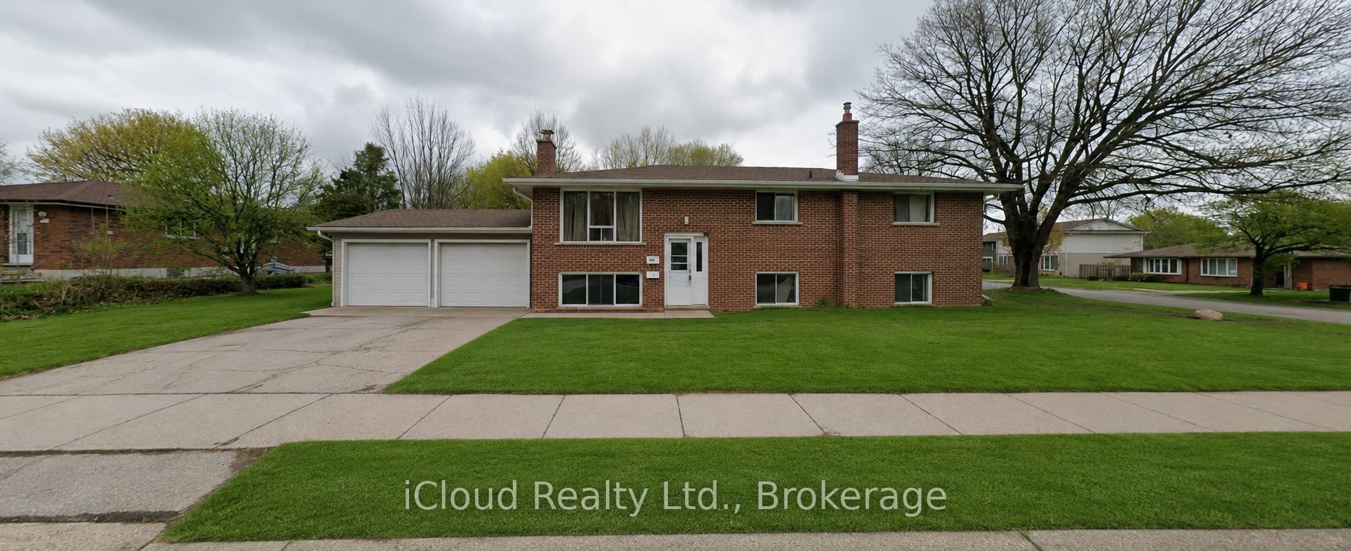 536 Glen Forrest Boulevard Property Photo 1