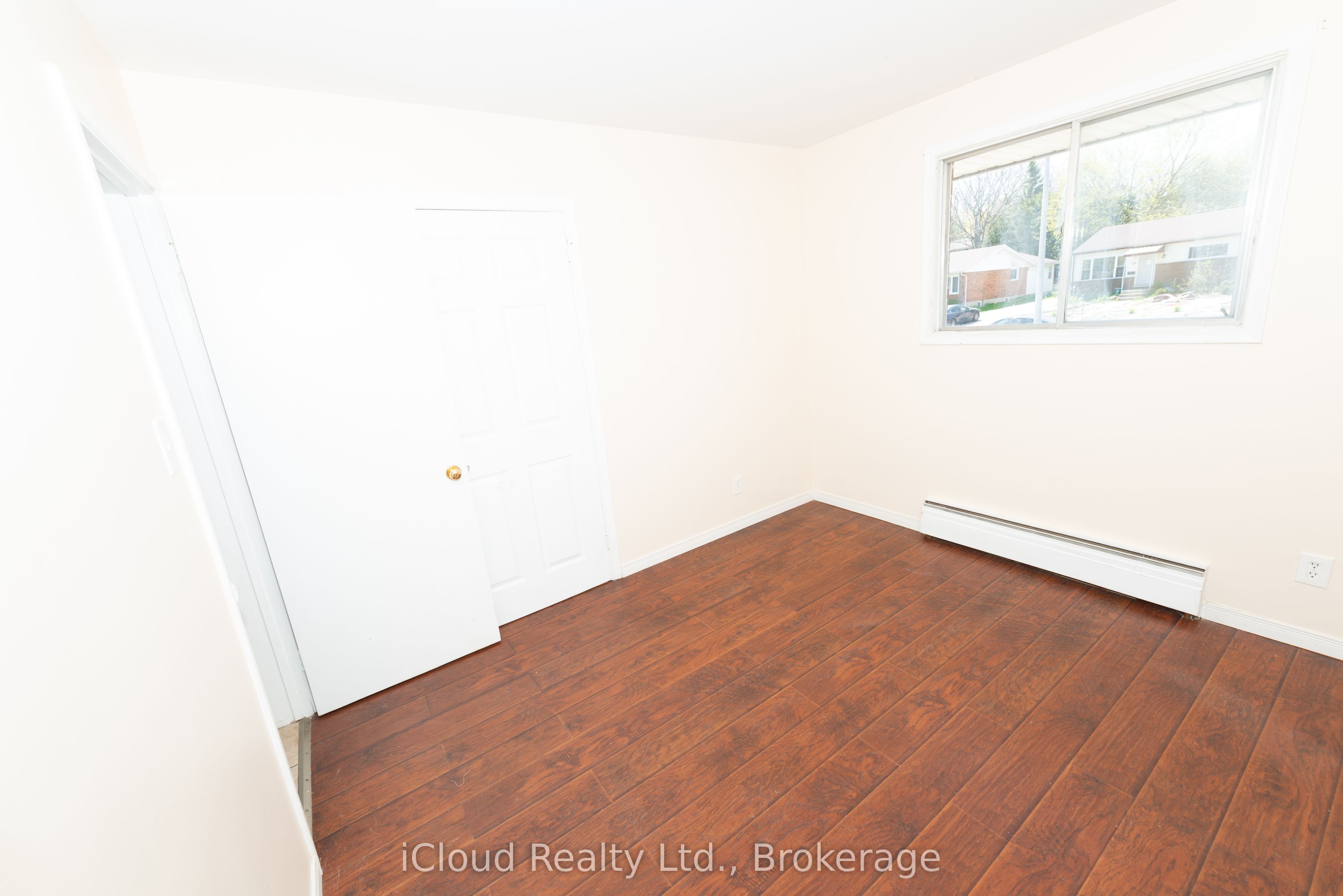536 Glen Forrest Boulevard Property Photo 7