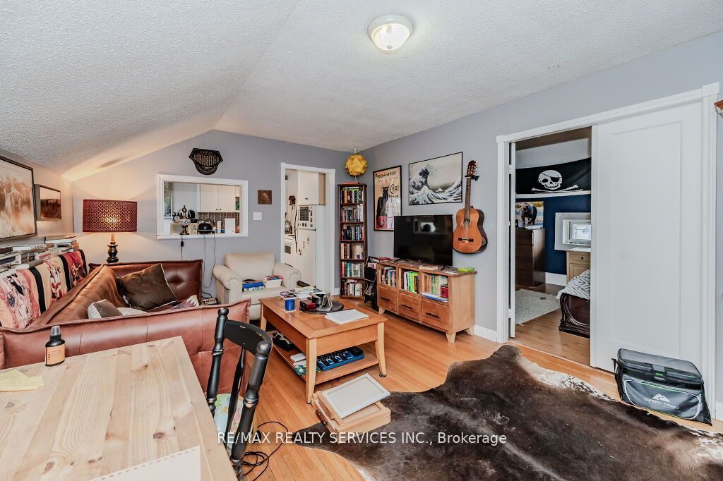3590 Lobsinger Line 2 Property Photo 26
