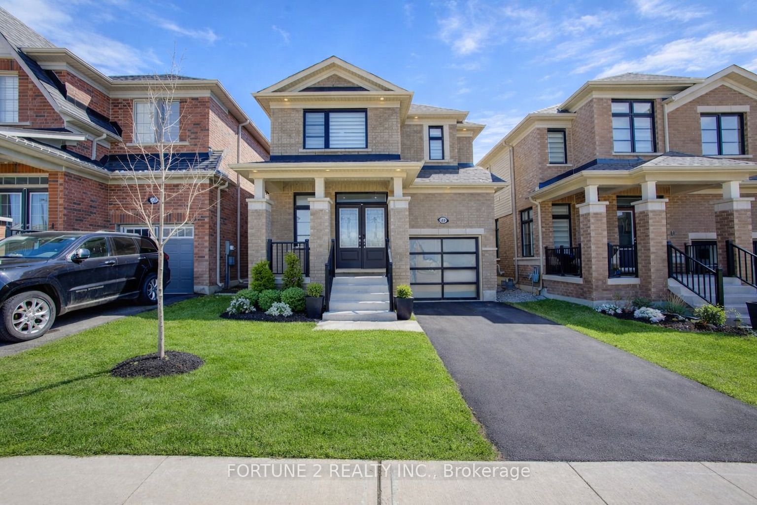 22 Dass Drive W Property Photo 1