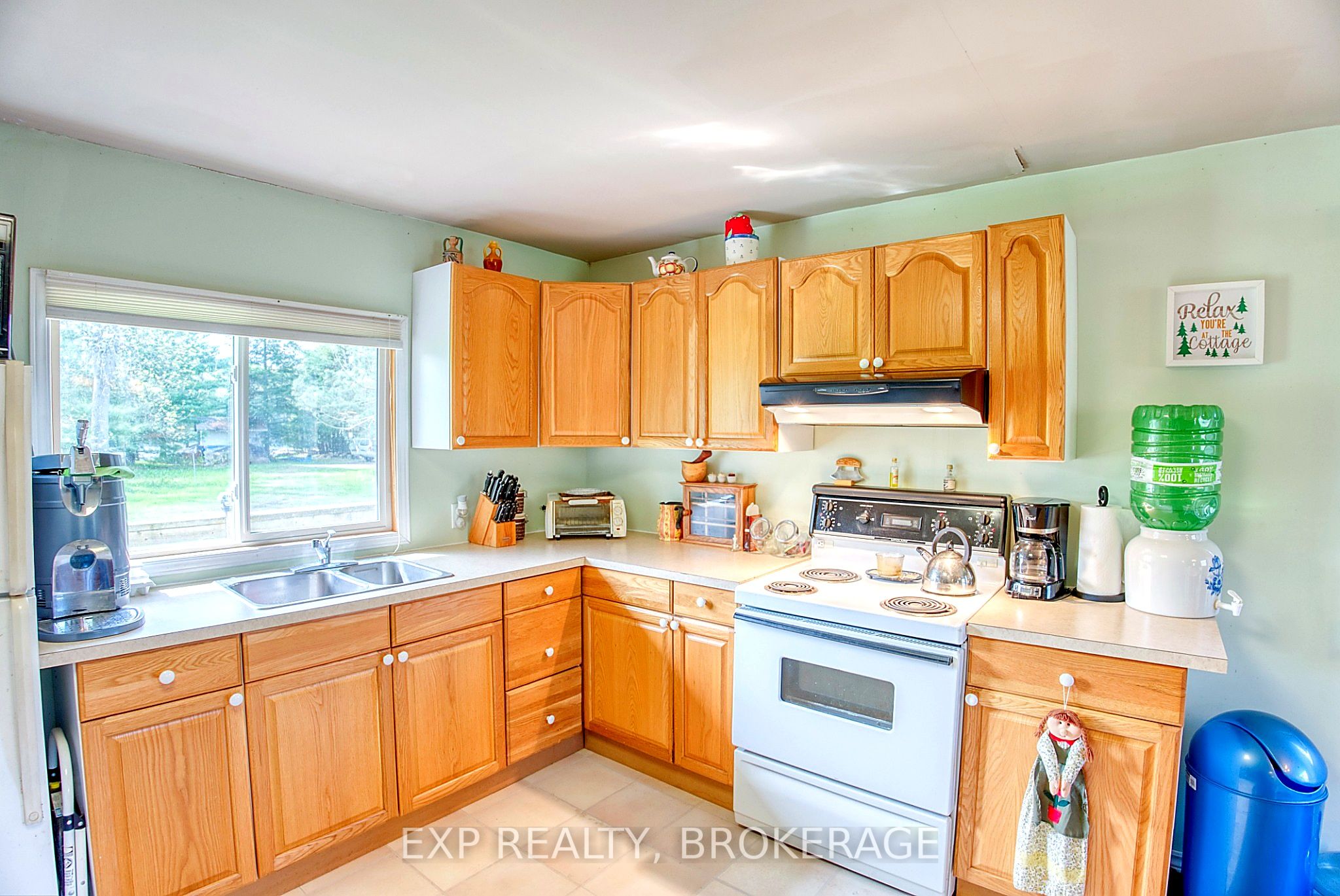 1013 Turner Way Property Photo 3