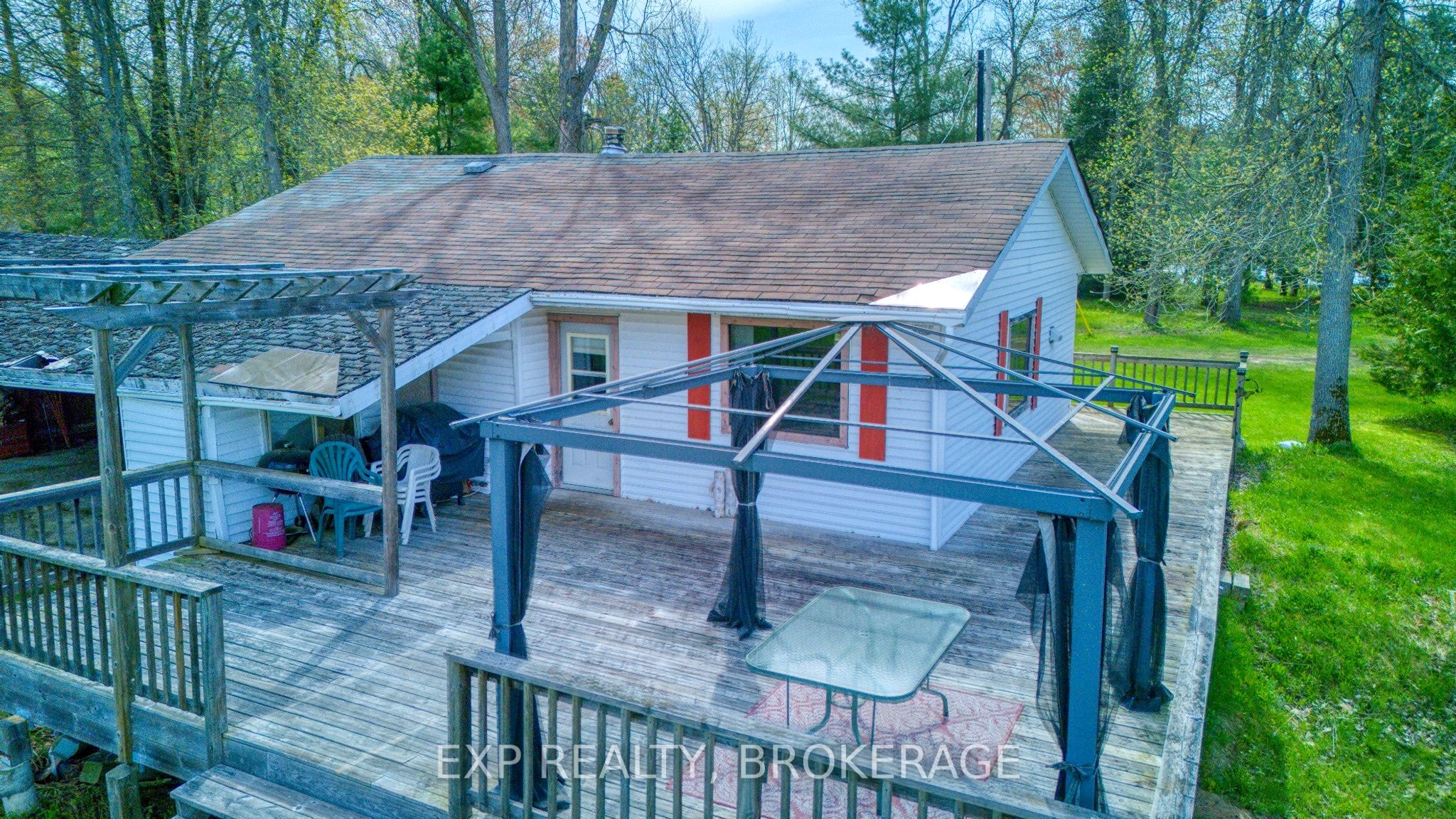 1013 Turner Way Property Photo 15
