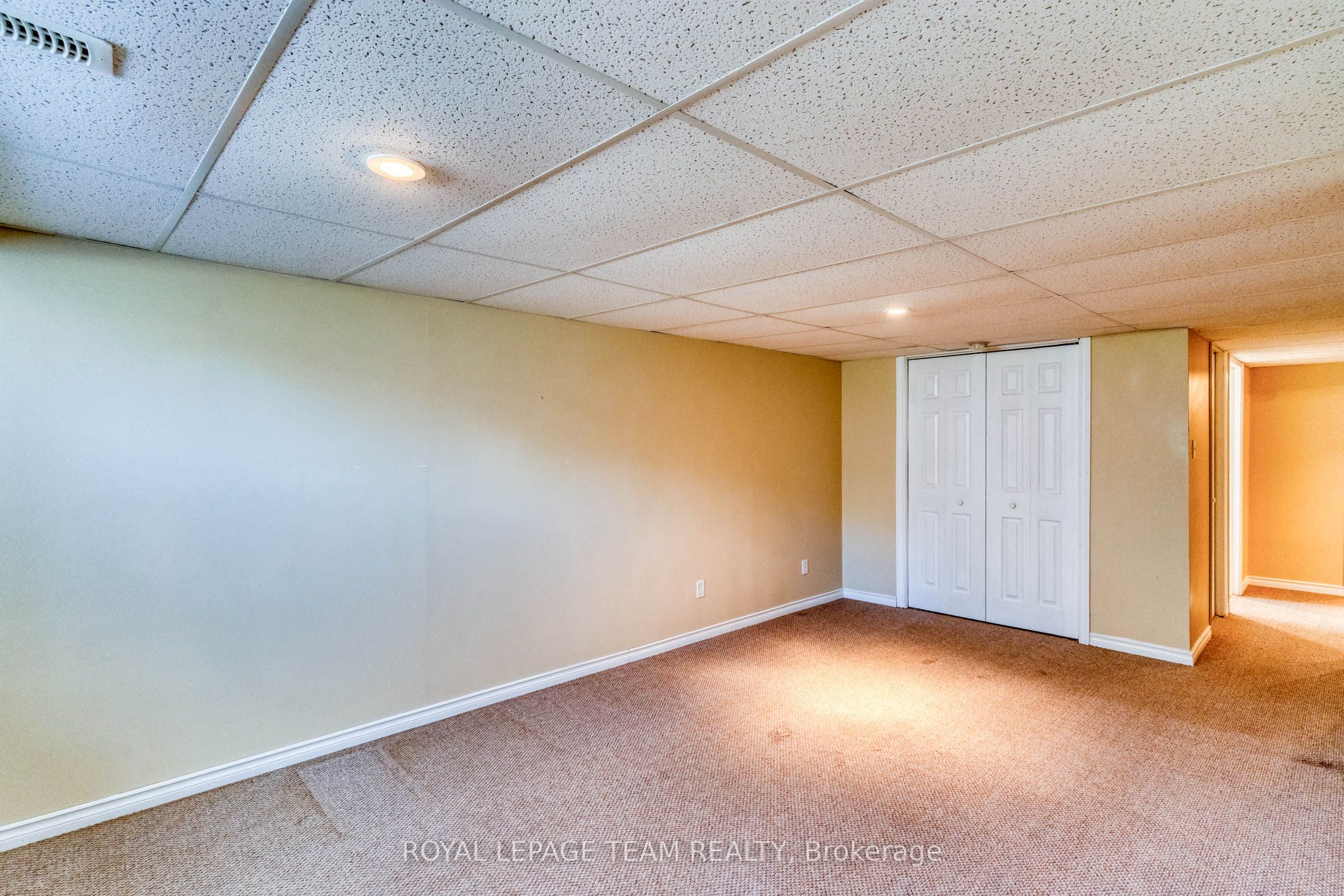 511 Kilburn Street Property Photo 21