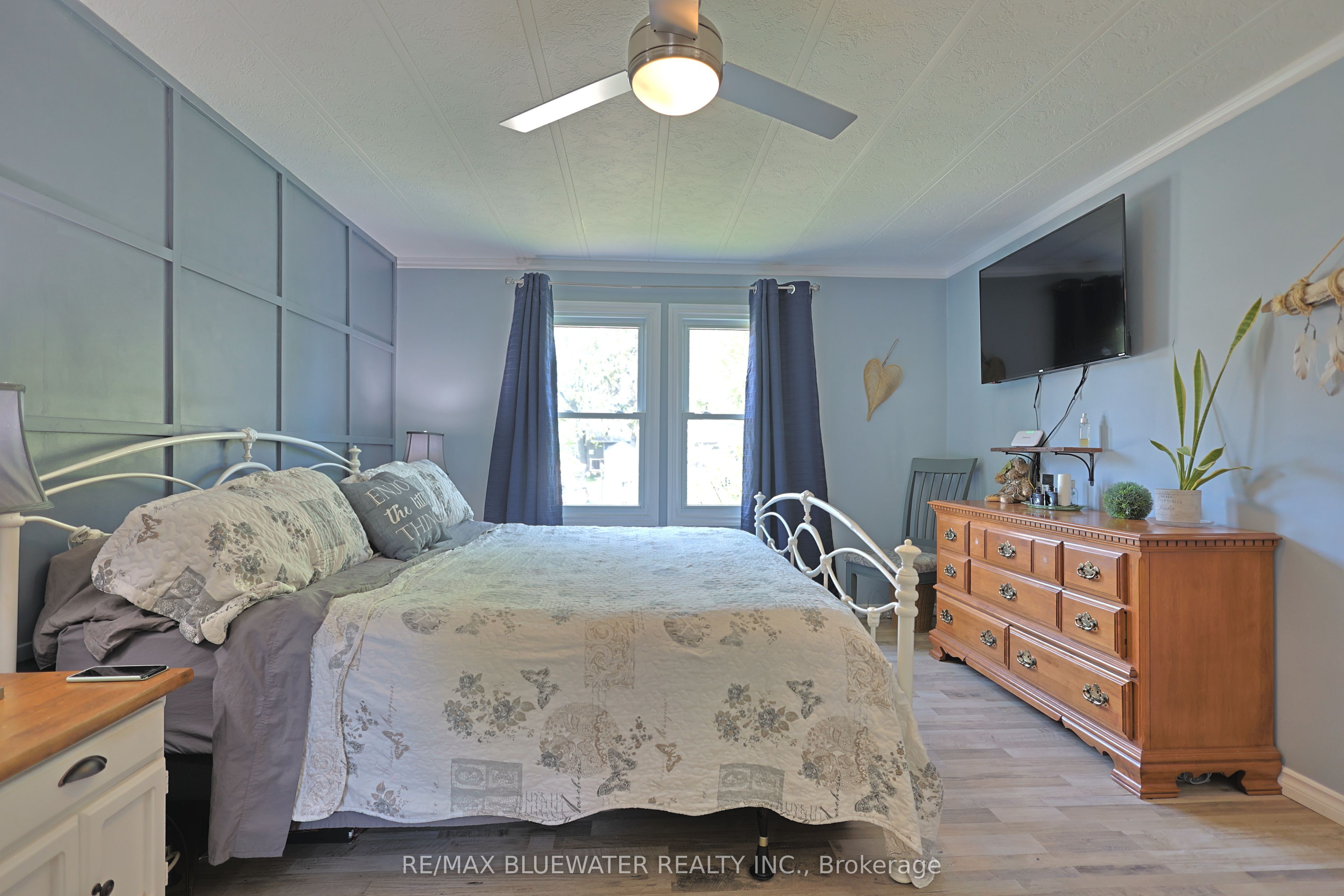 114 Pebble Beach Parkway Property Photo 2