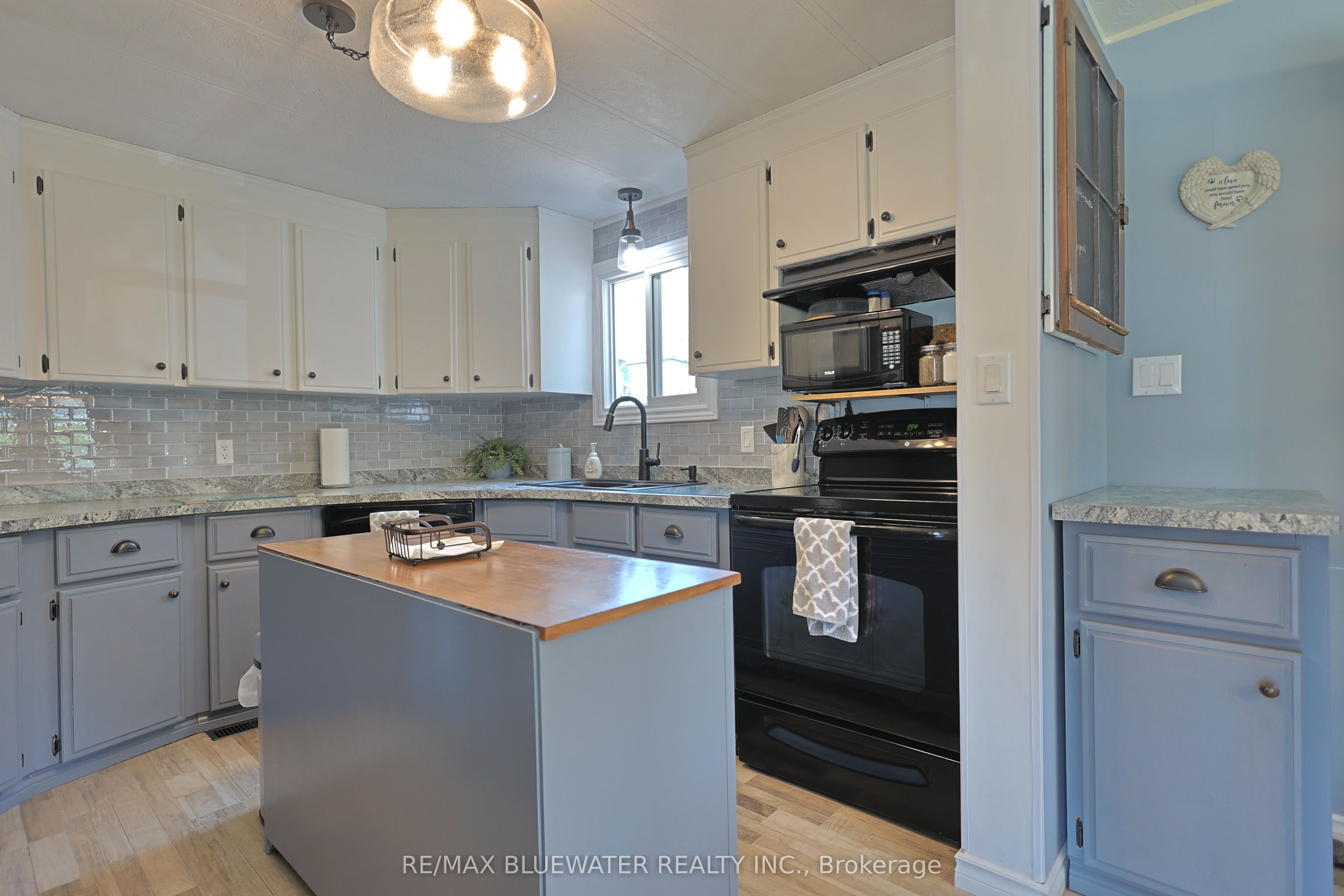 114 Pebble Beach Parkway Property Photo 18