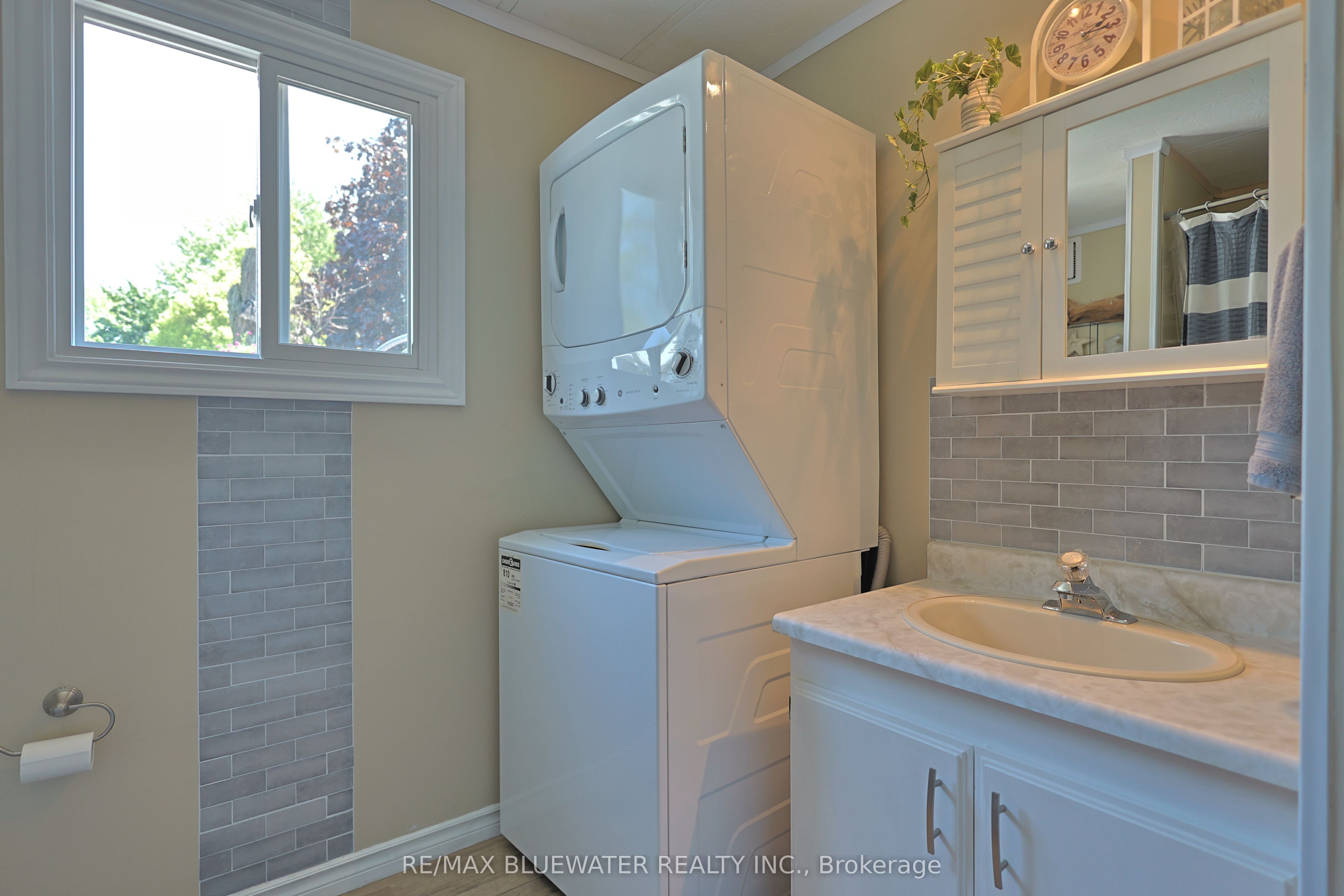 114 Pebble Beach Parkway Property Photo 32