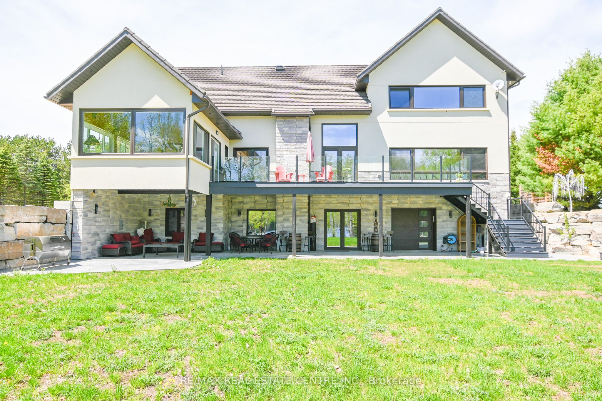 99 Brethour Road Property Photo 1