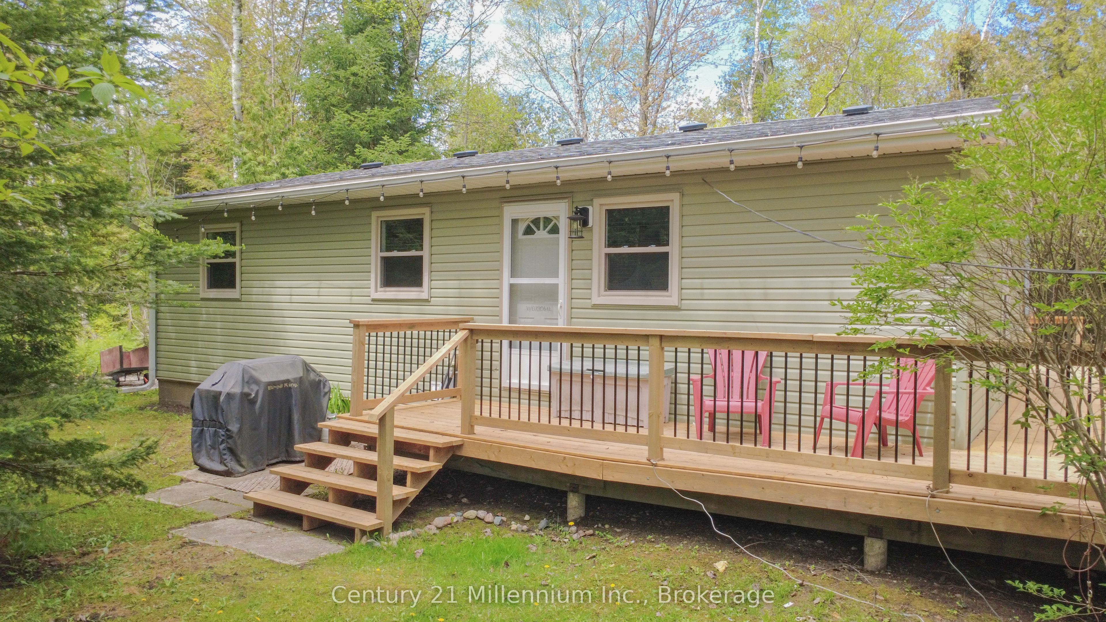 28 Jay Street Property Photo 6