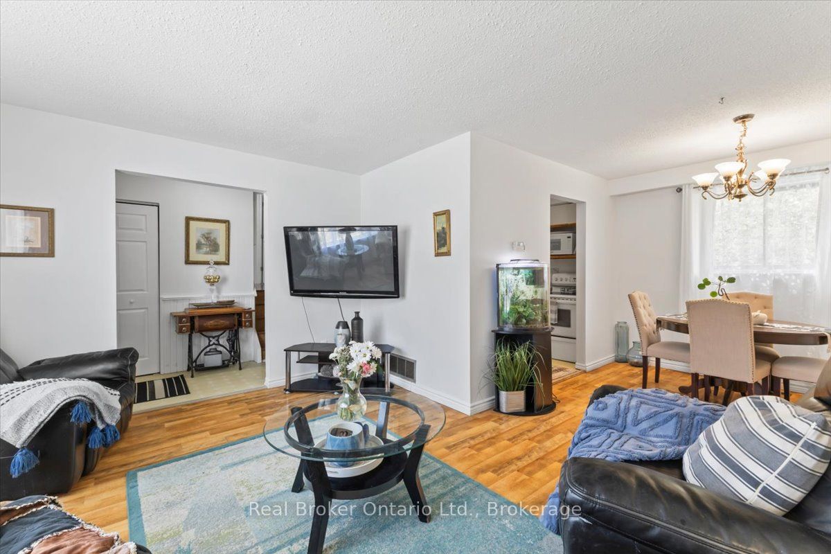 109 Miller Crescent Property Photo 6