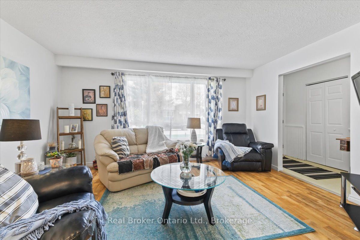 109 Miller Crescent Property Photo 7